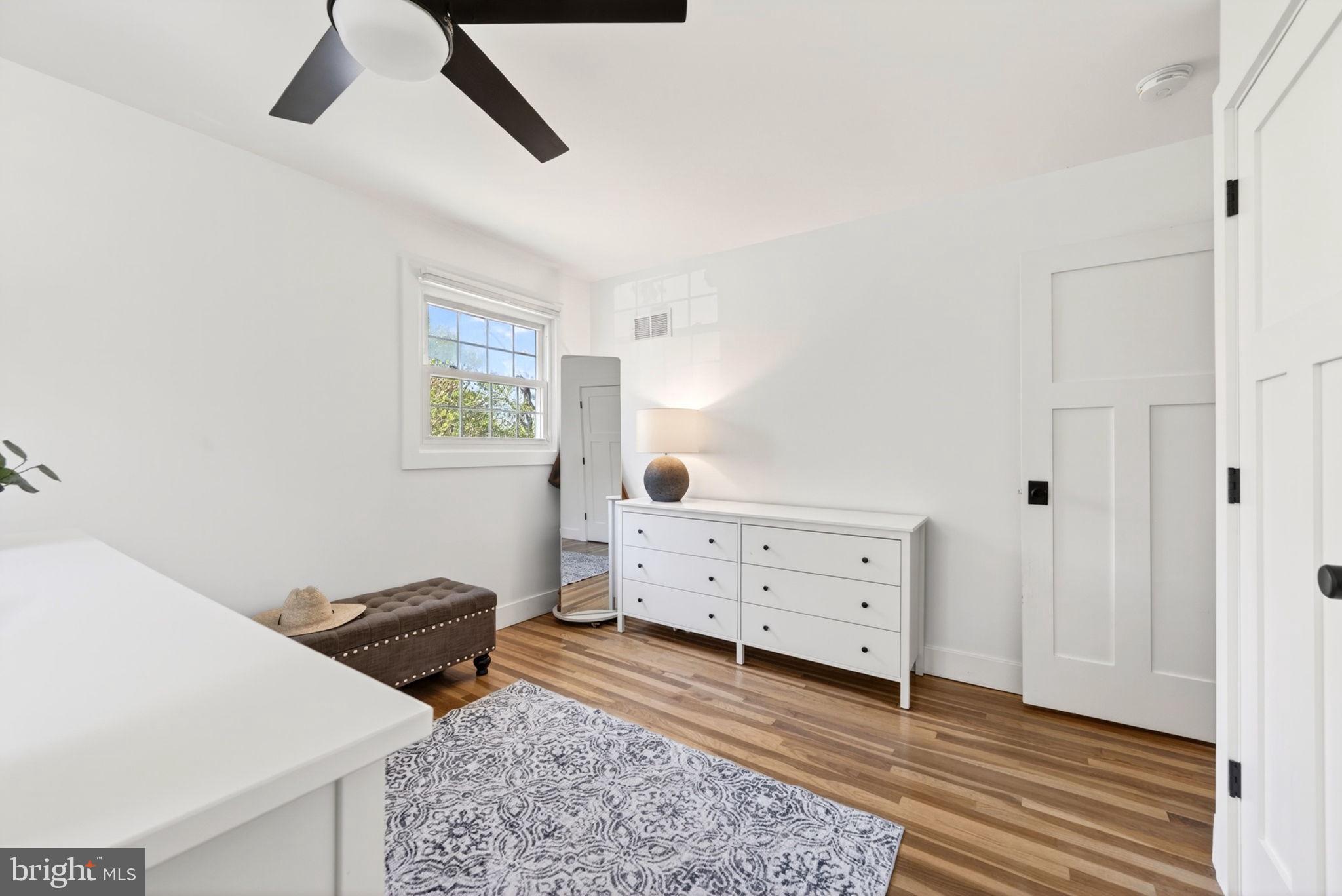 WHITEHURST - Residential