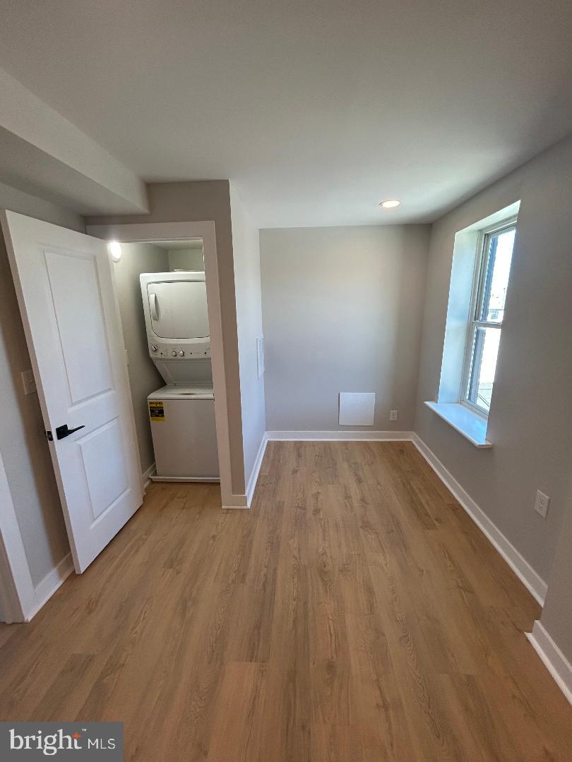 1130 LIGHT STREET 2
