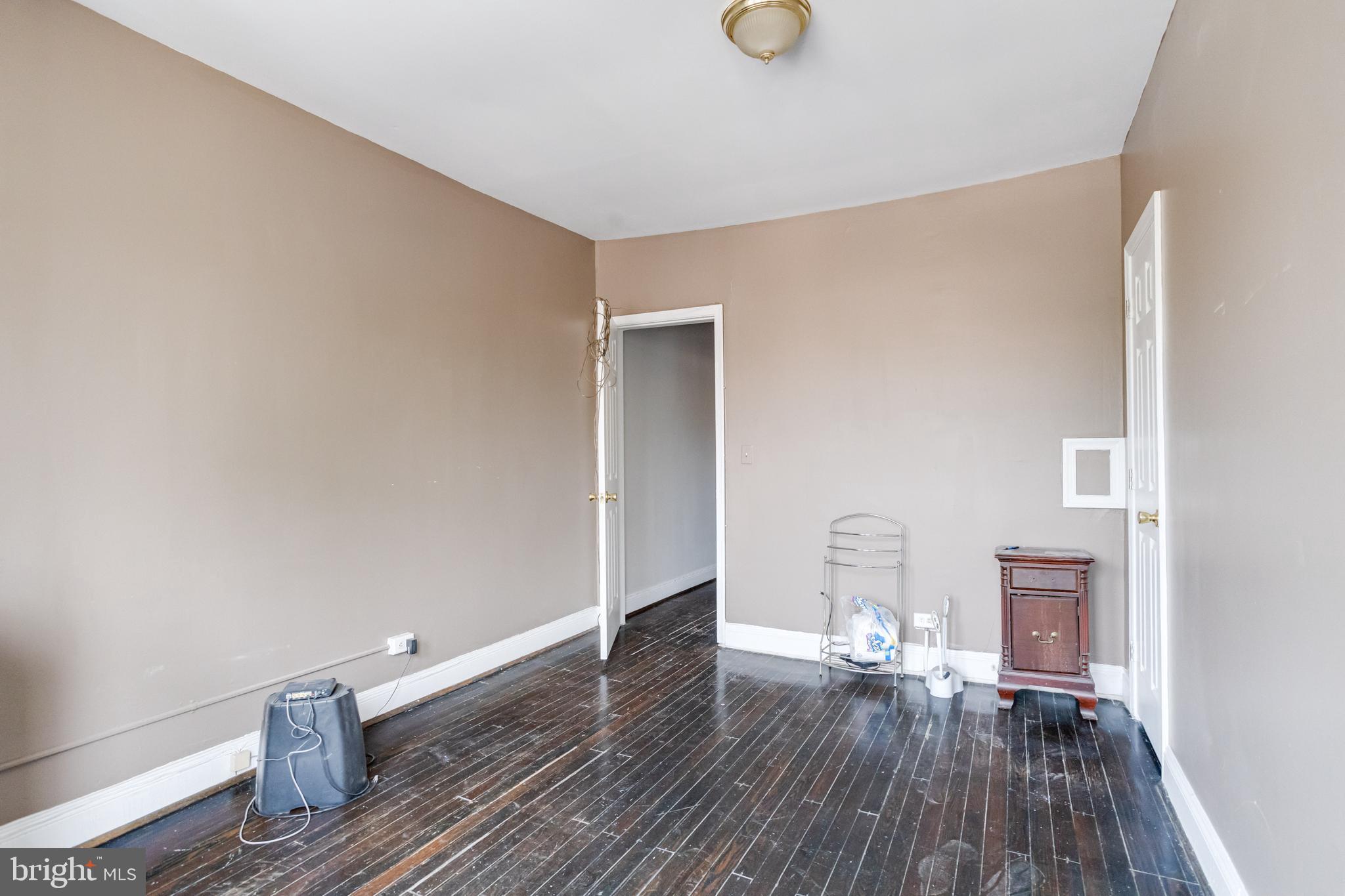 RESERVOIR HILL - Residential