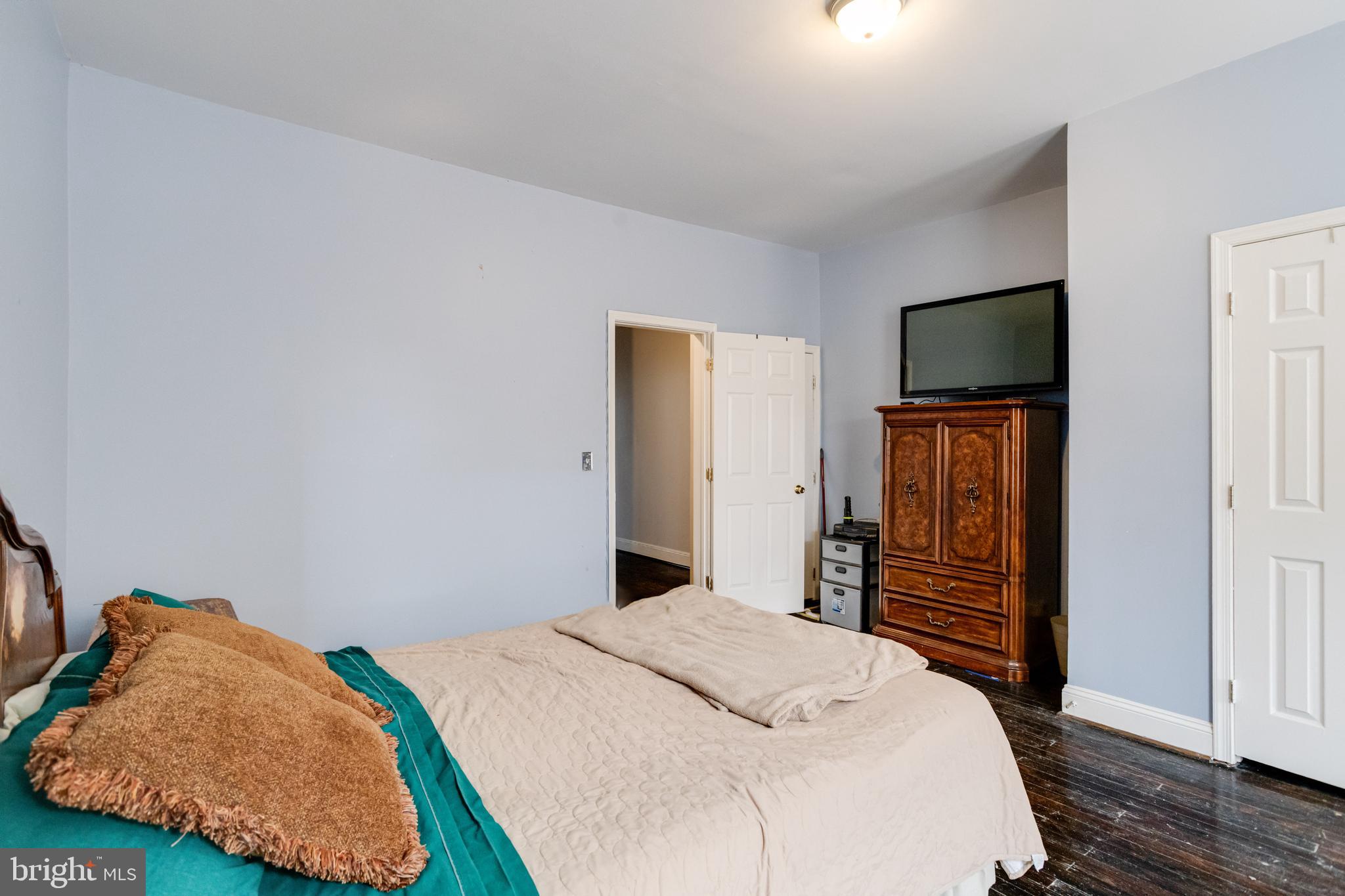 RESERVOIR HILL - Residential