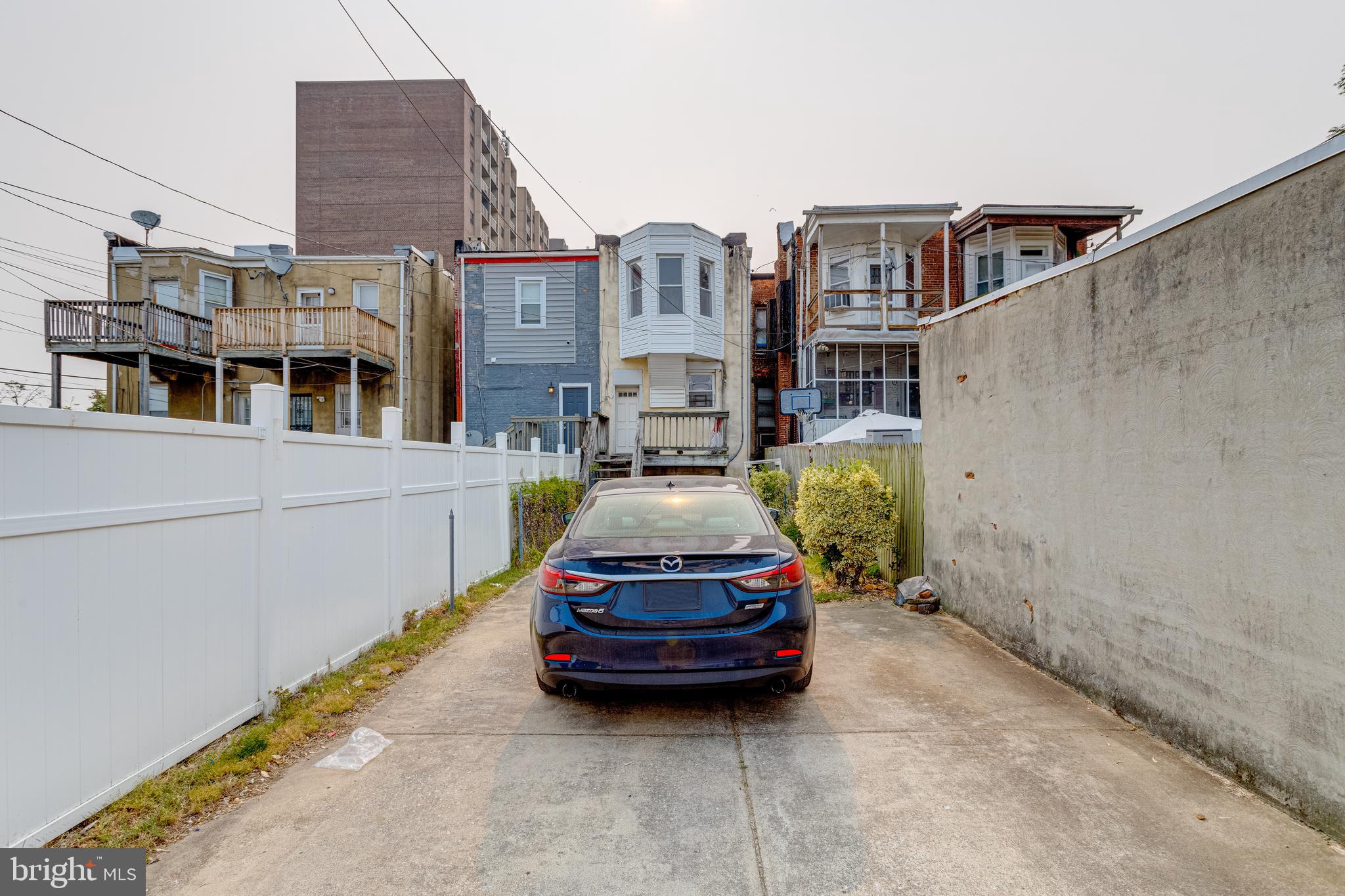 RESERVOIR HILL - Residential