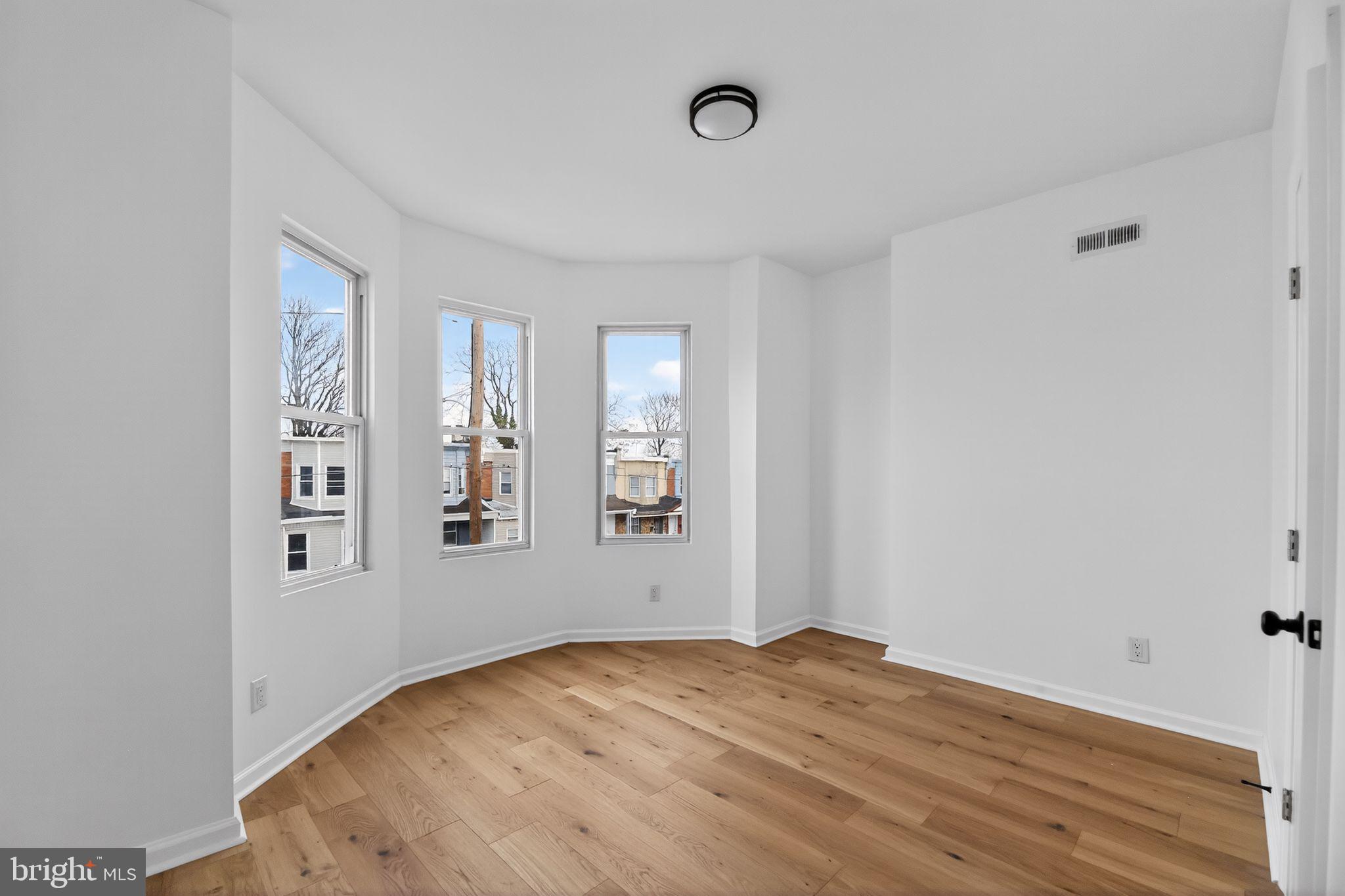 KINGSESSING - Residential