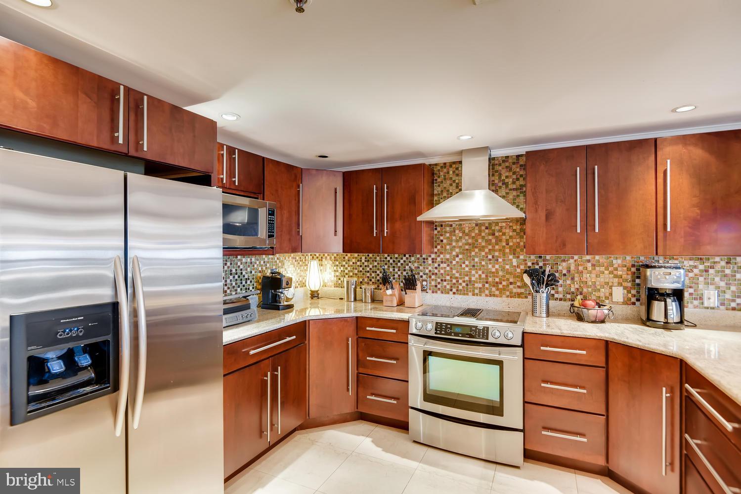 HARBOR EAST - Residential Lease