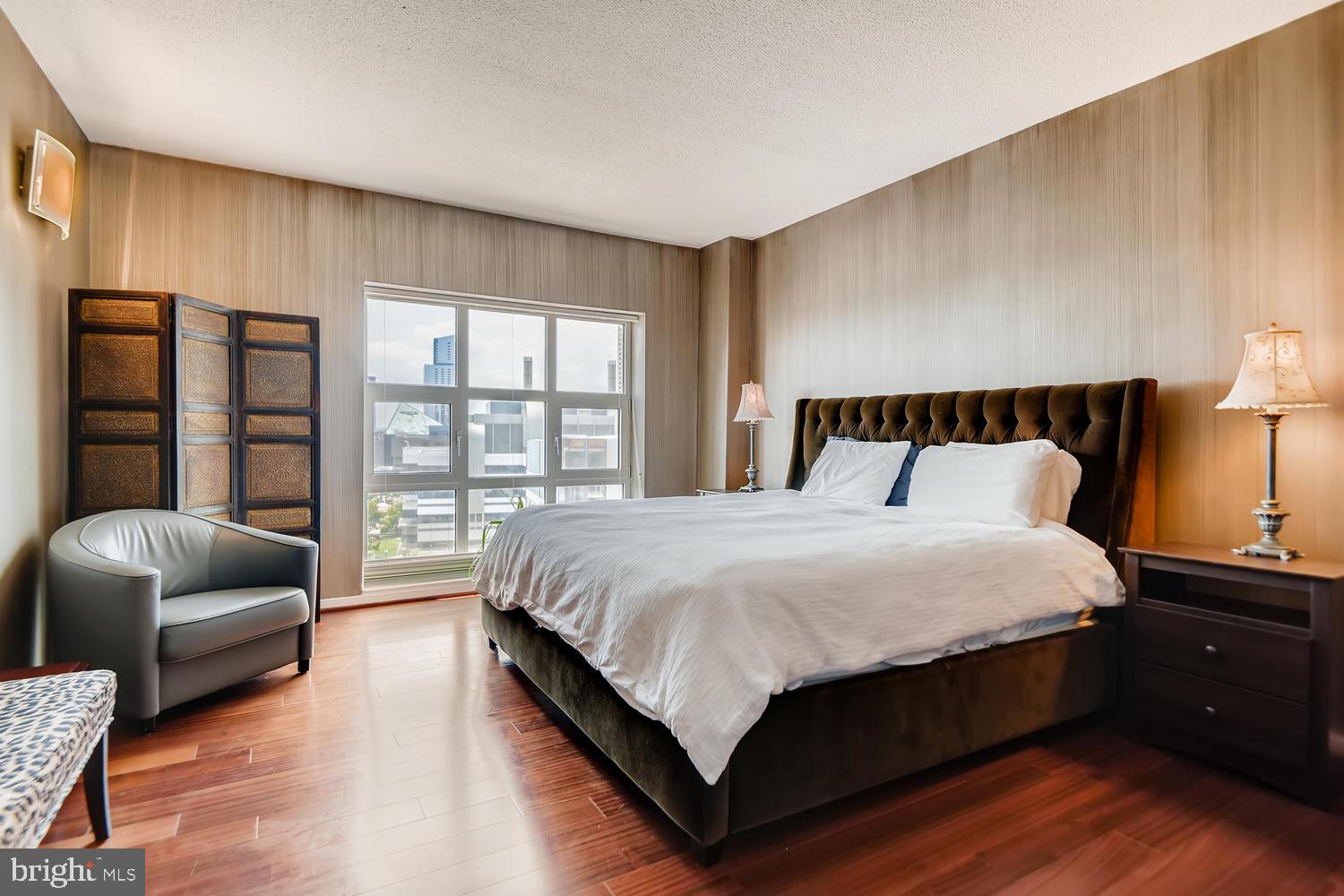 HARBOR EAST - Residential Lease