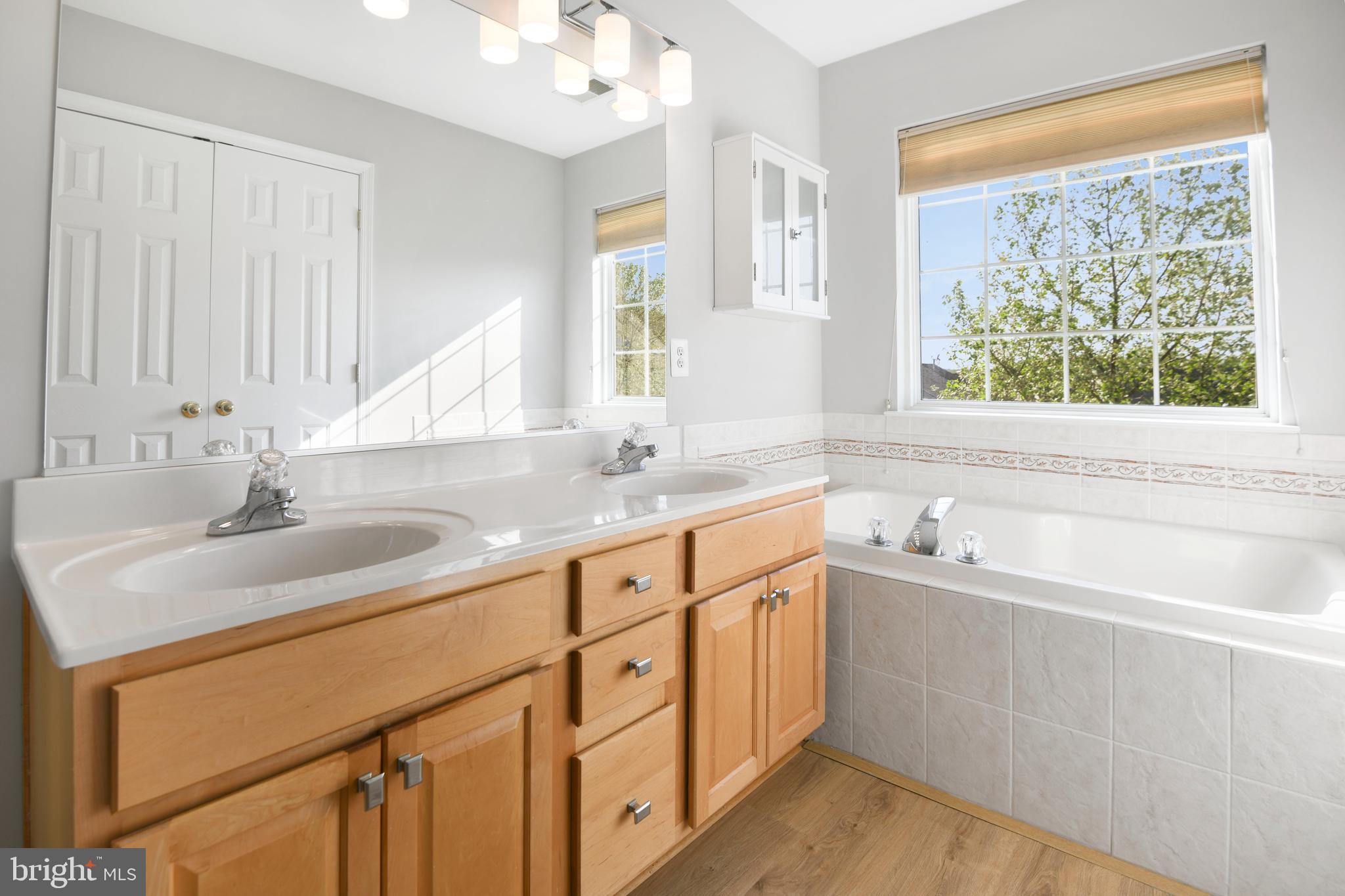 URBANA HIGHLANDS - Residential