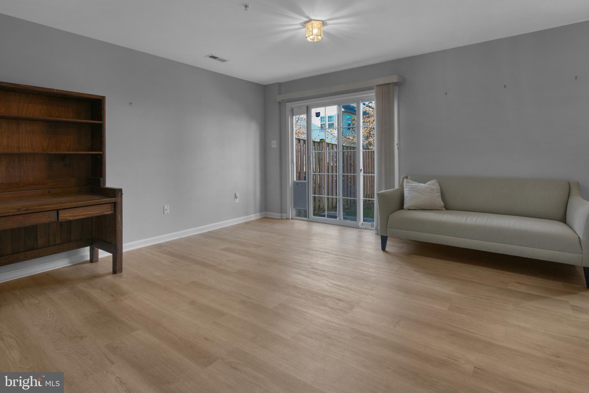 URBANA HIGHLANDS - Residential