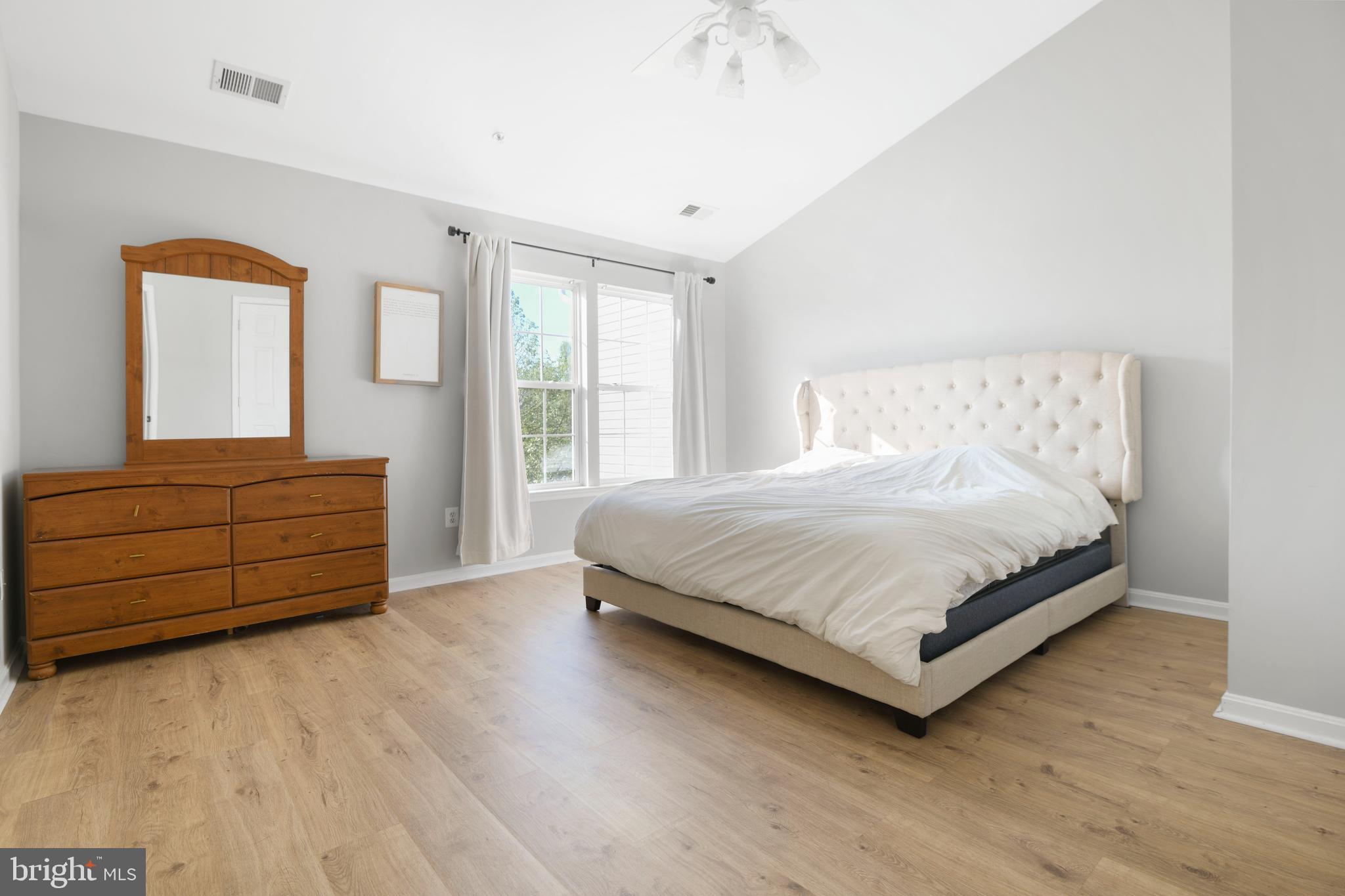 URBANA HIGHLANDS - Residential