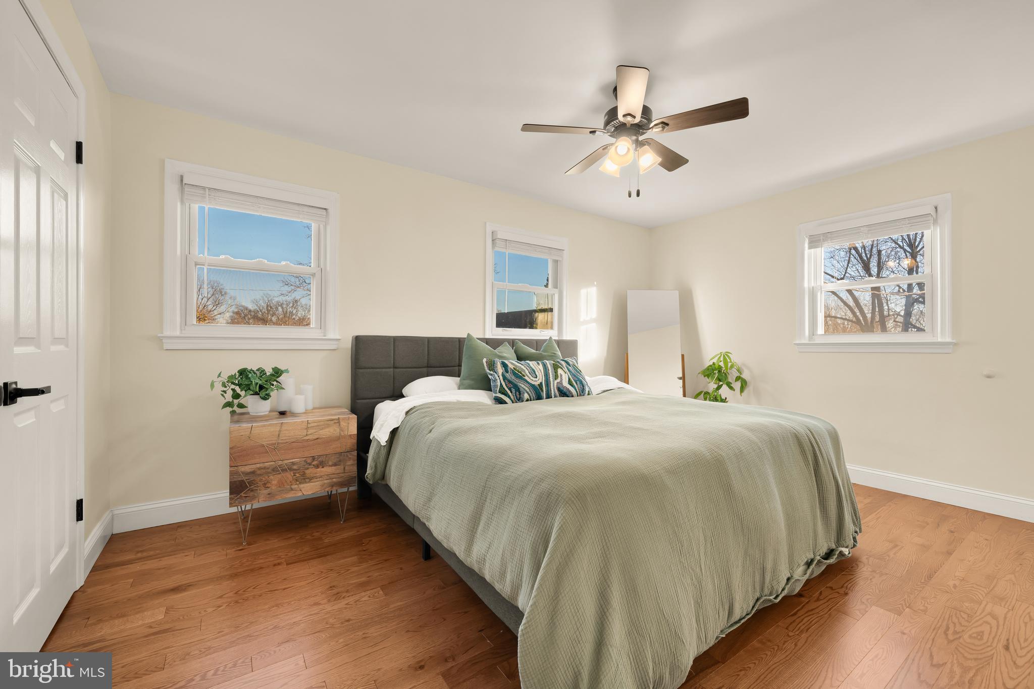 DEL RAY - Residential