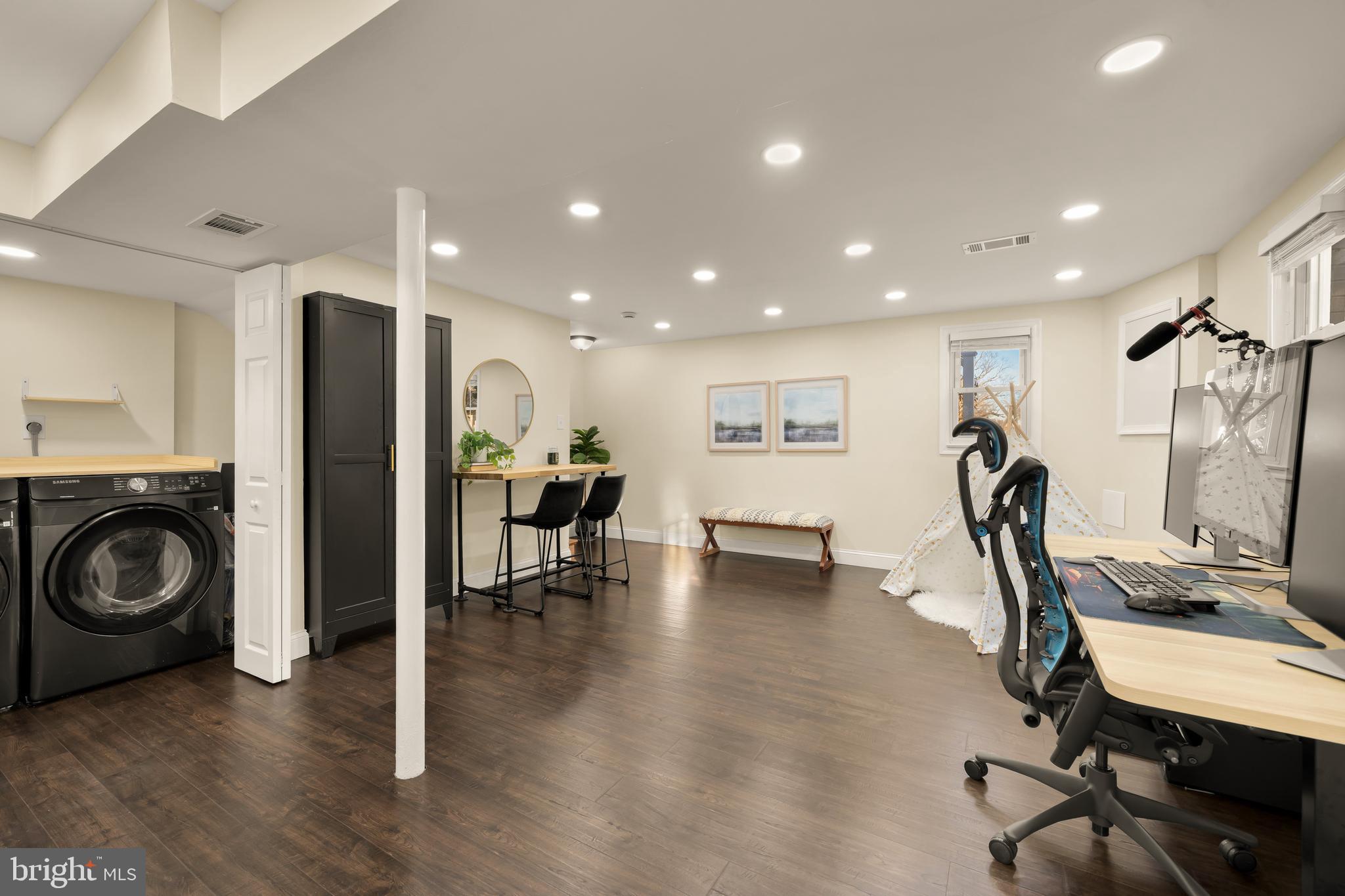 DEL RAY - Residential