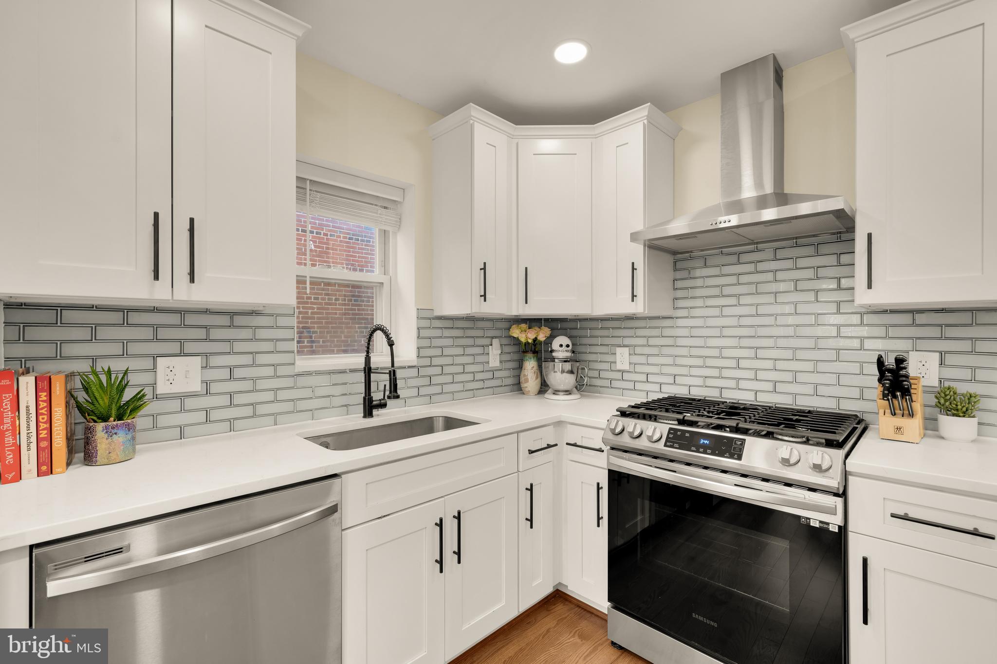 DEL RAY - Residential