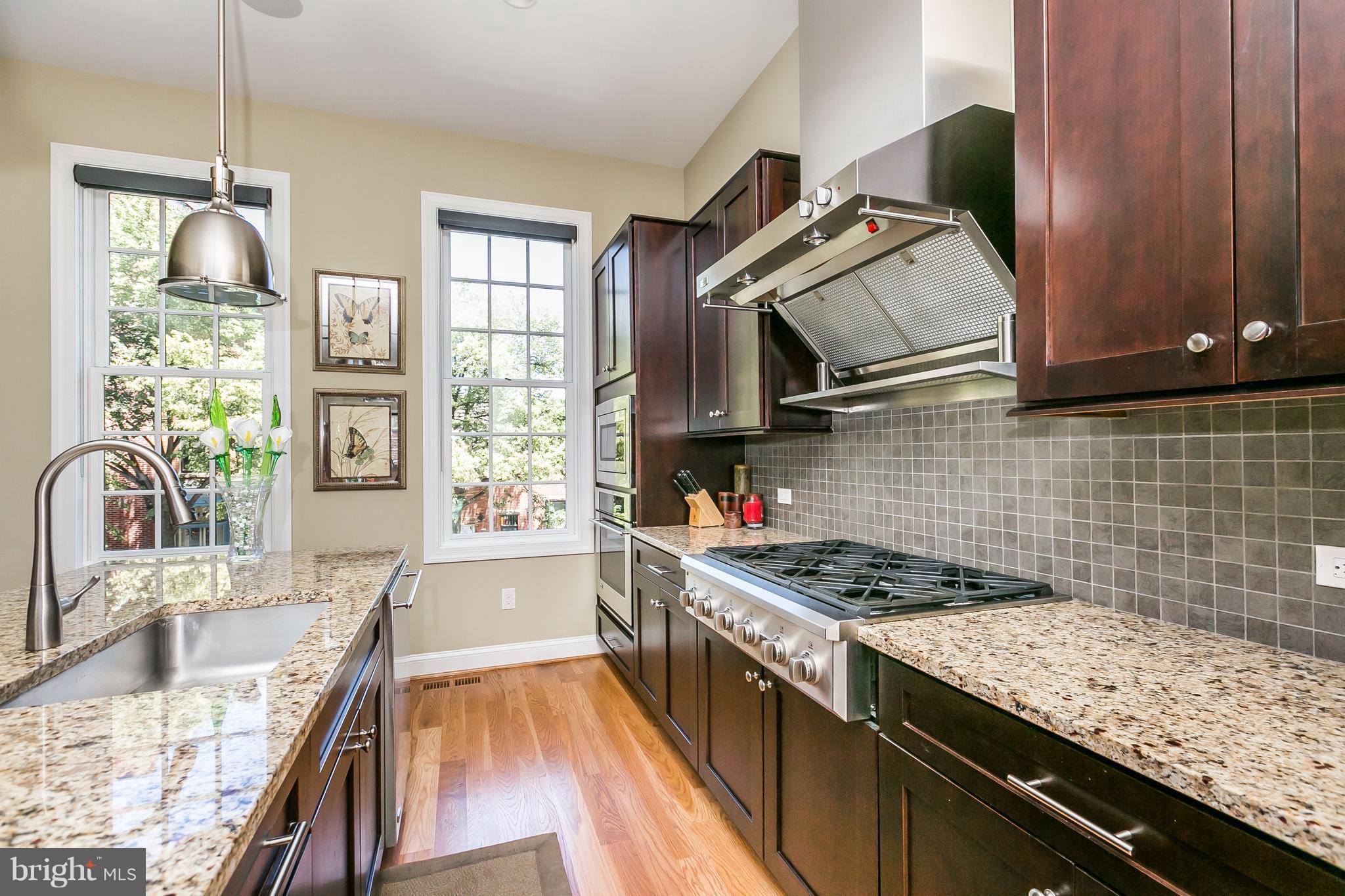 FELLS POINT HISTORIC DISTRICT - Residential