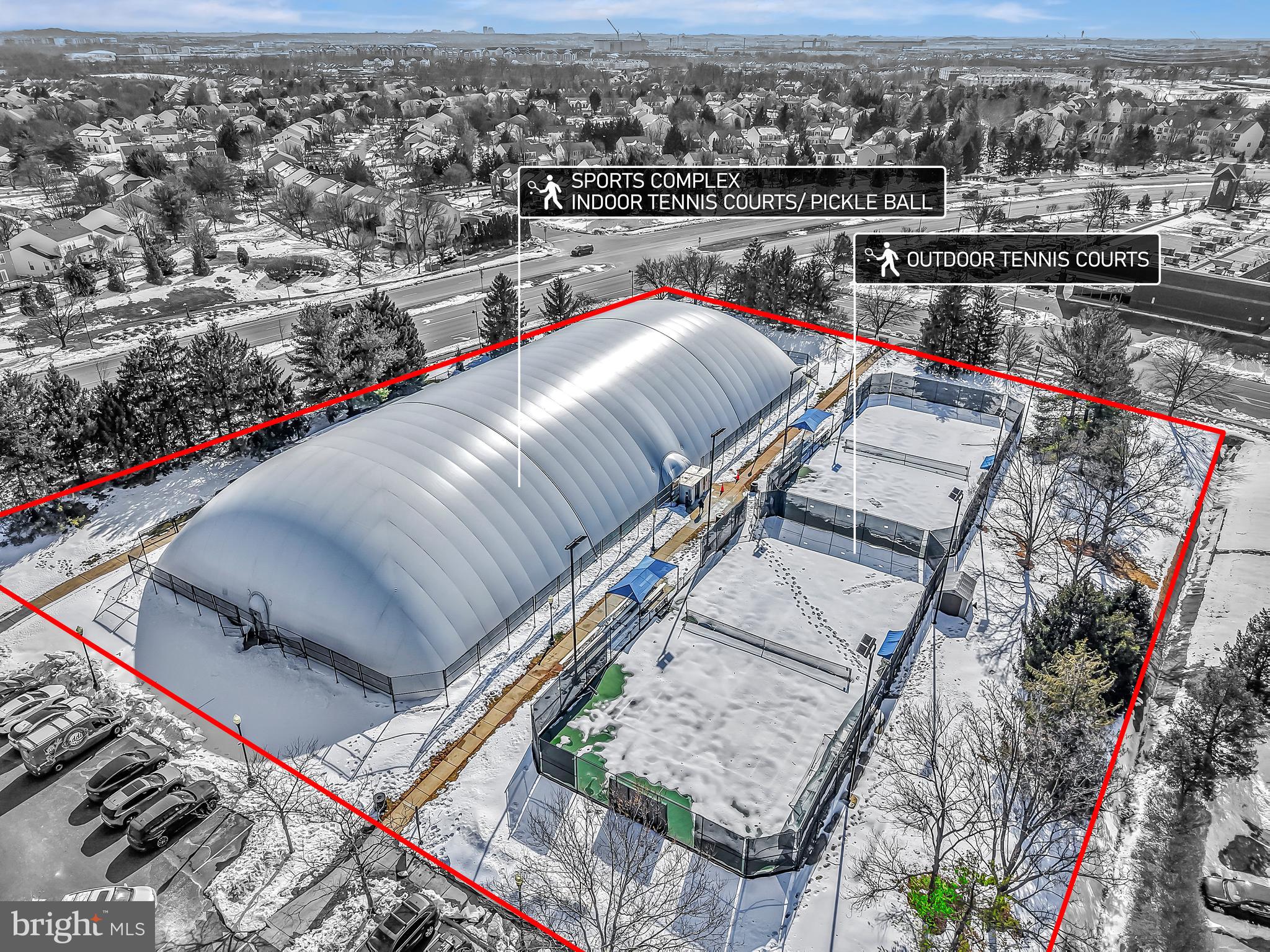 ASHBURN VILLAGE - Residential