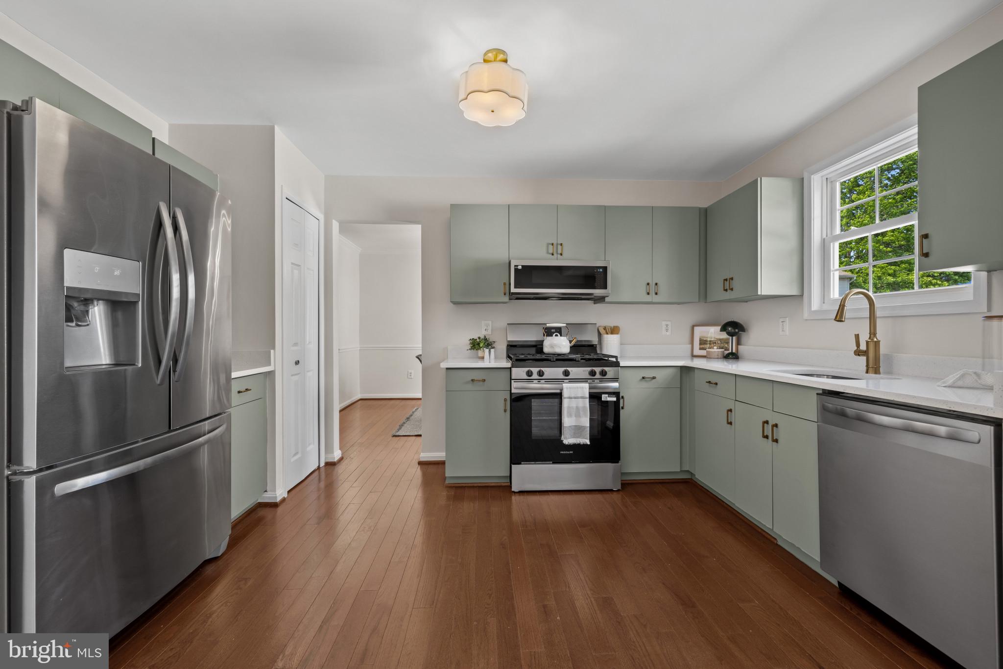 BLOOMINGDALE HEIGHTS - Residential