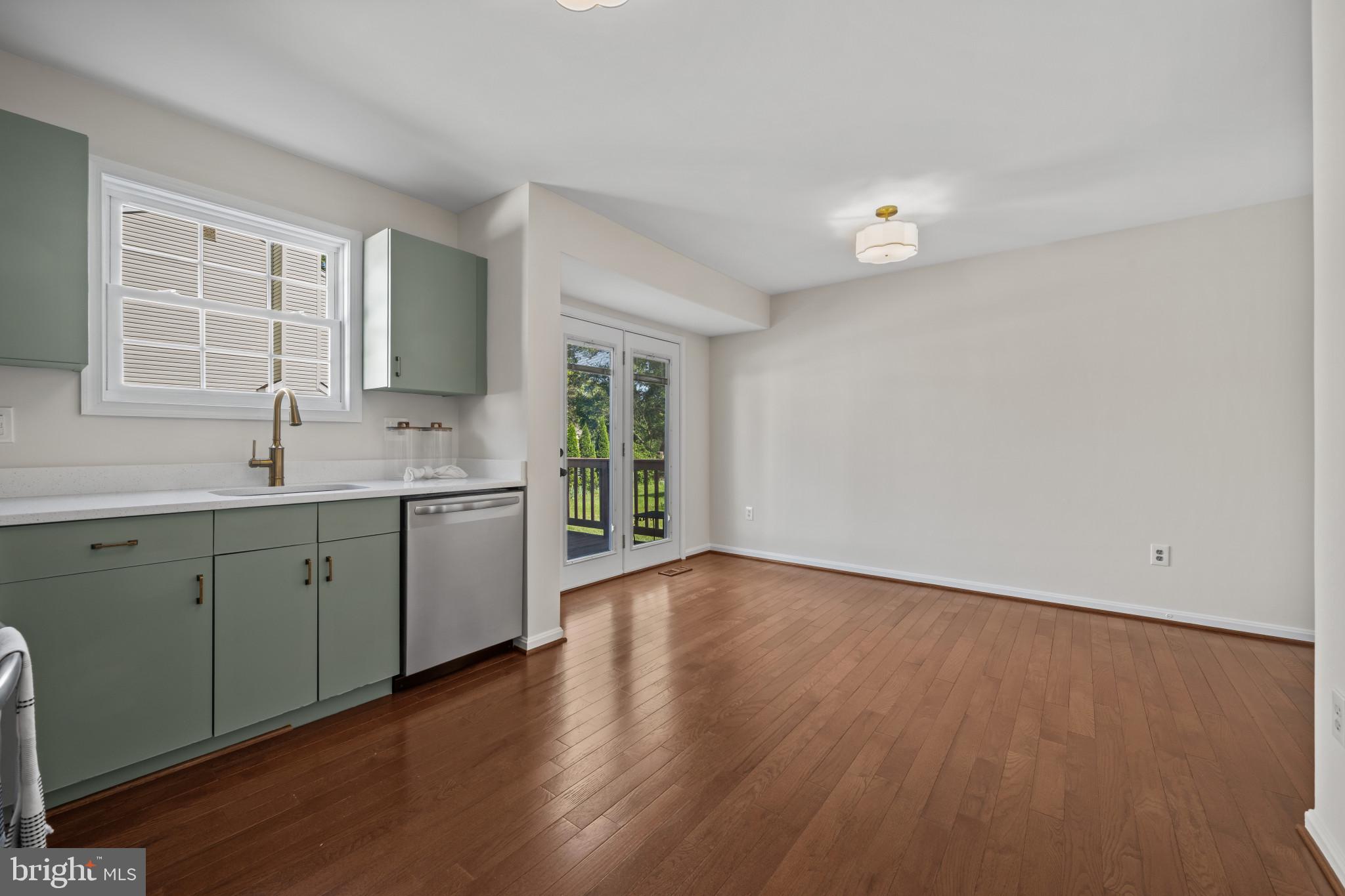 BLOOMINGDALE HEIGHTS - Residential