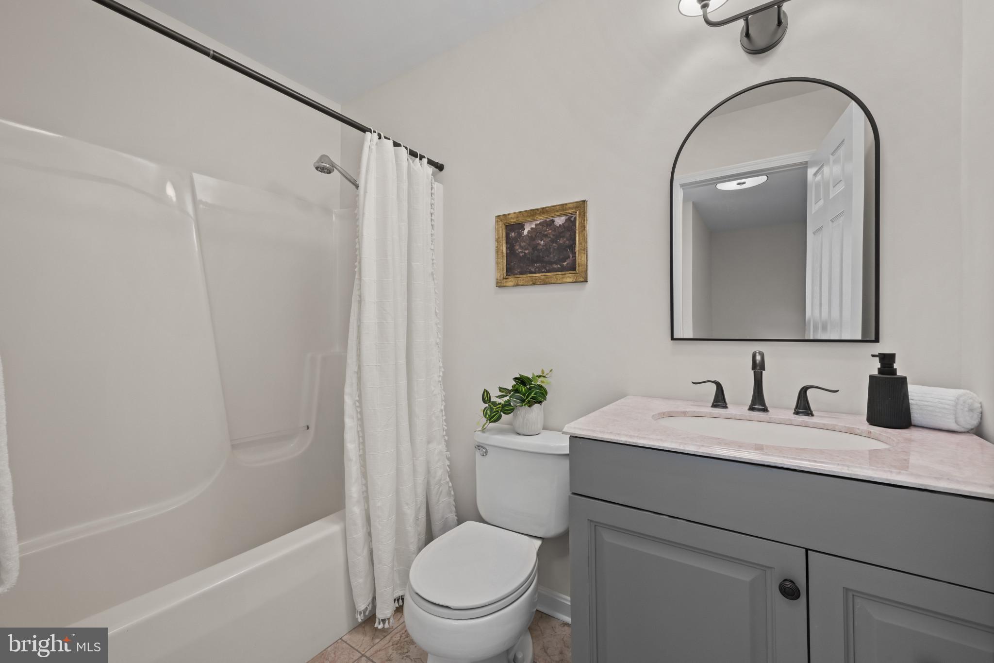 BLOOMINGDALE HEIGHTS - Residential