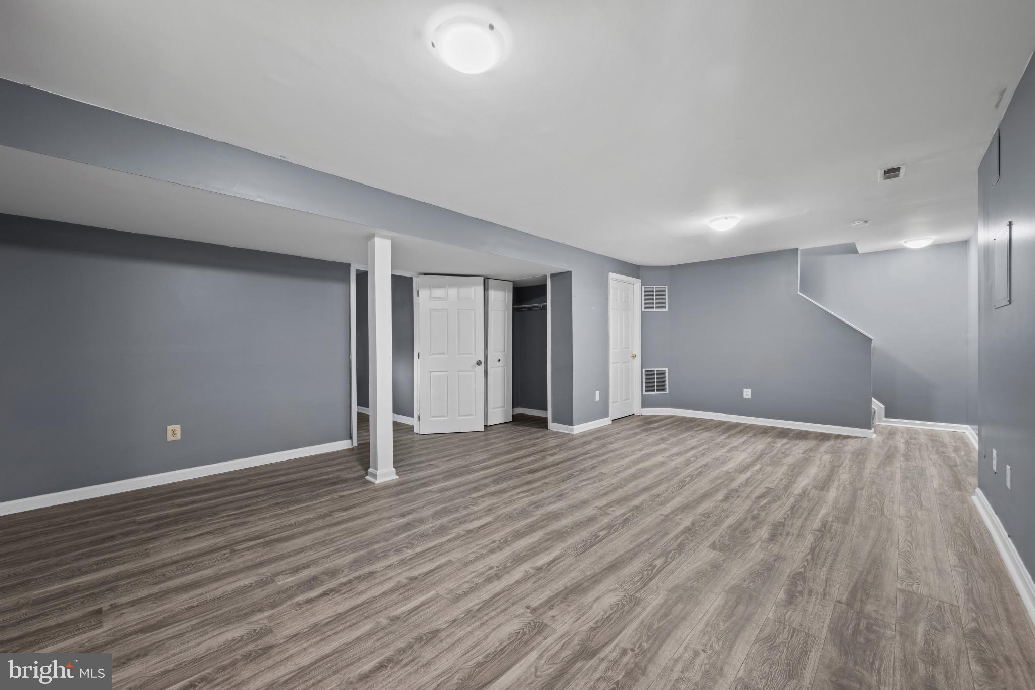 BLOOMINGDALE HEIGHTS - Residential