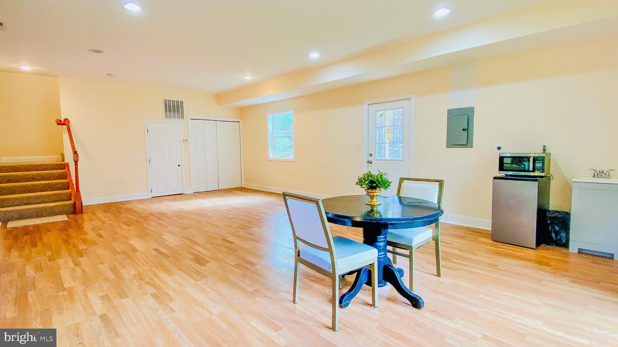 BYRNELEY VIEW - Residential