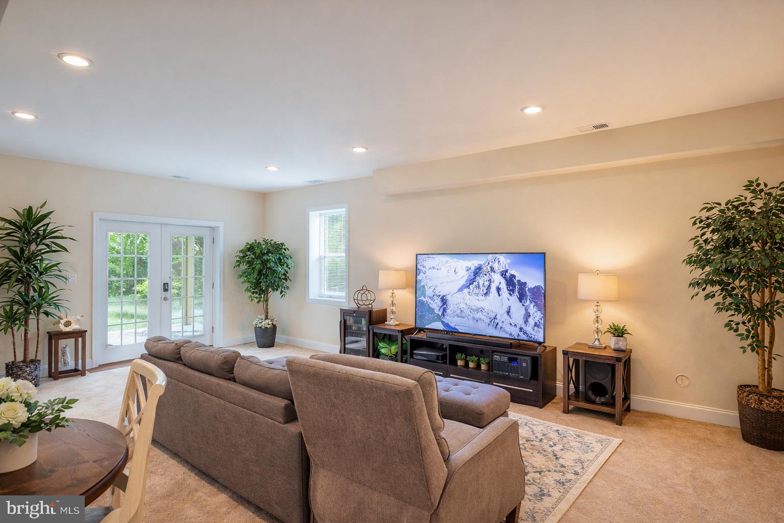 BYRNELEY VIEW - Residential