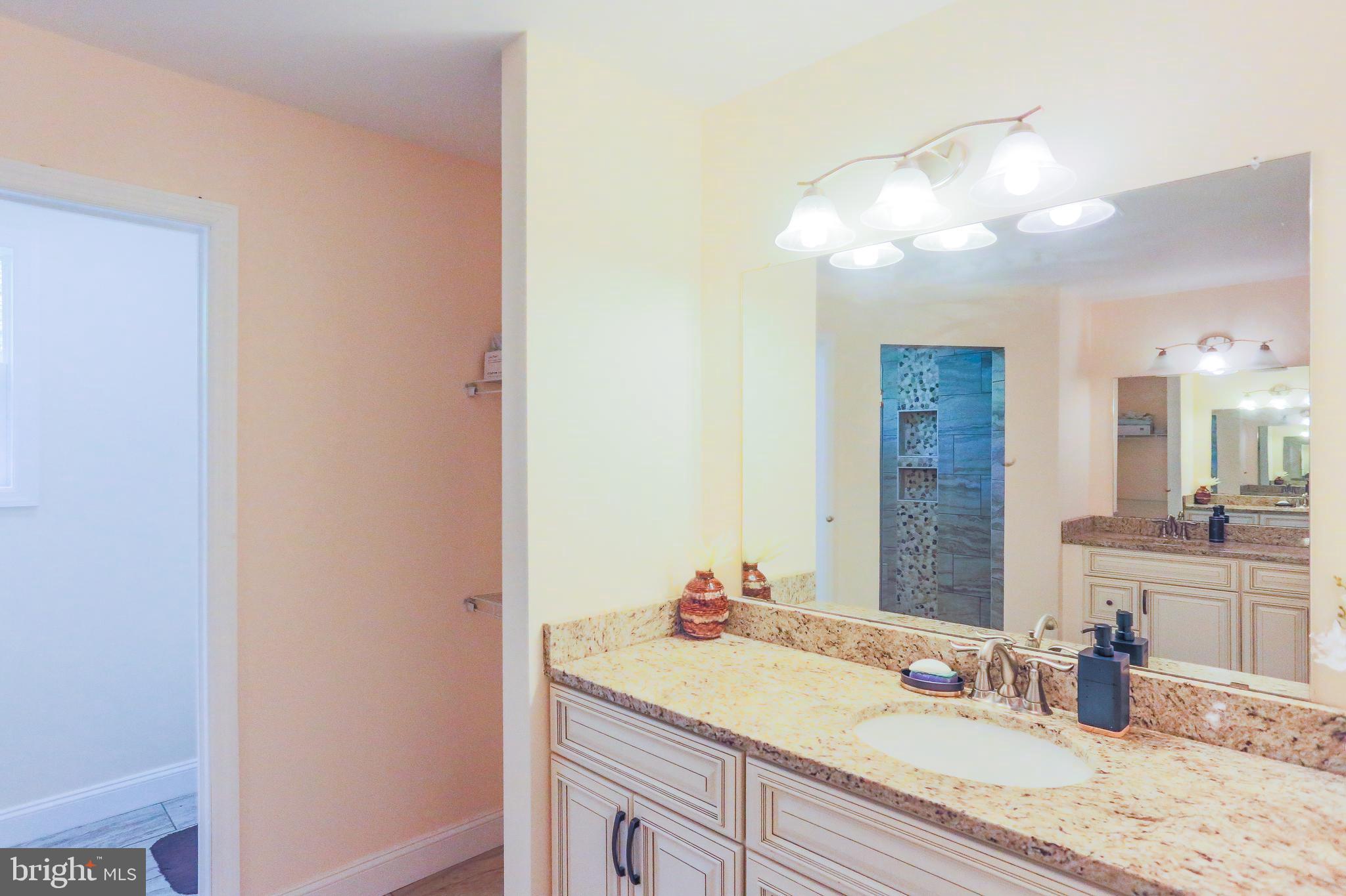 BYRNELEY VIEW - Residential