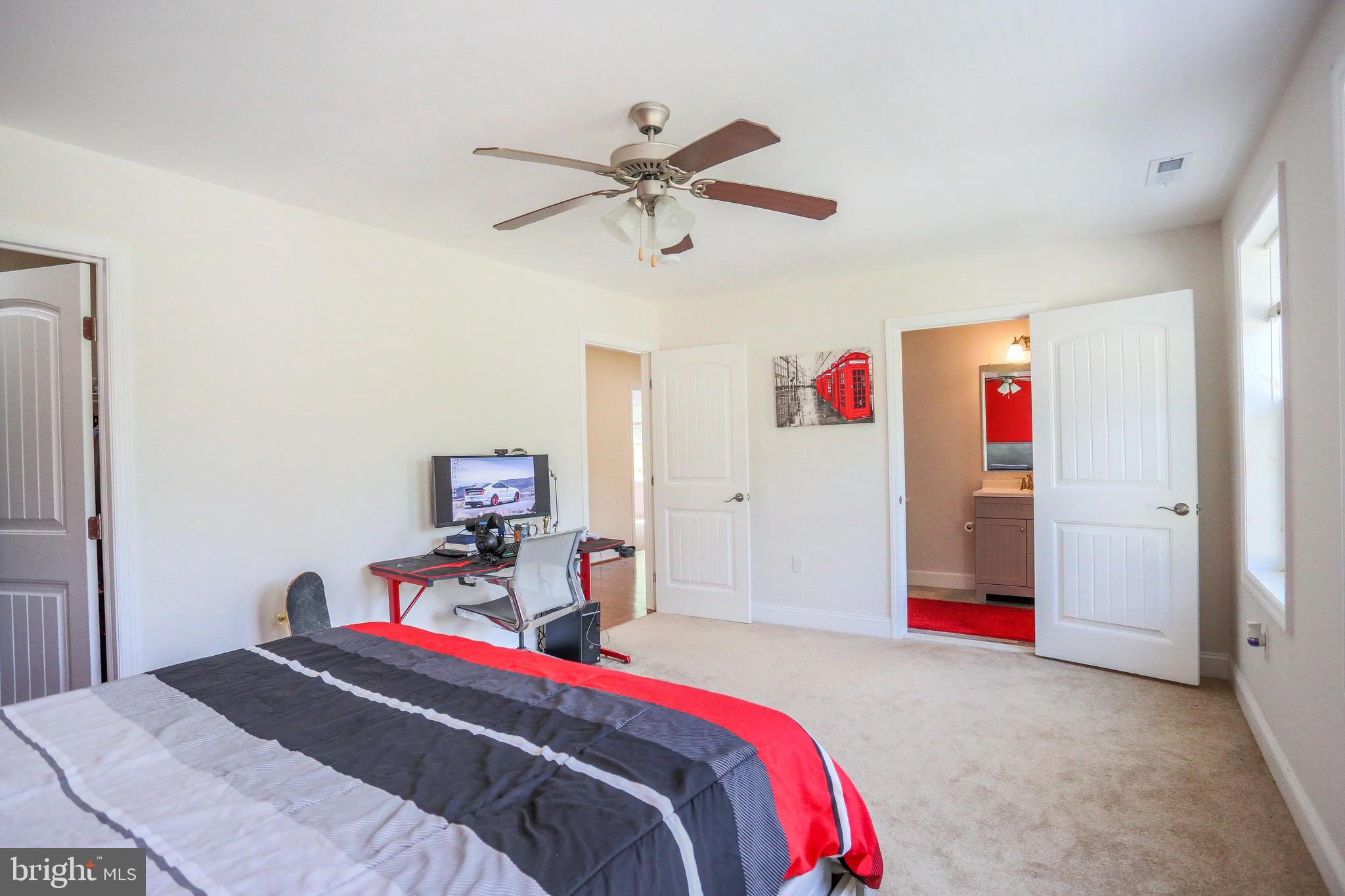 BYRNELEY VIEW - Residential