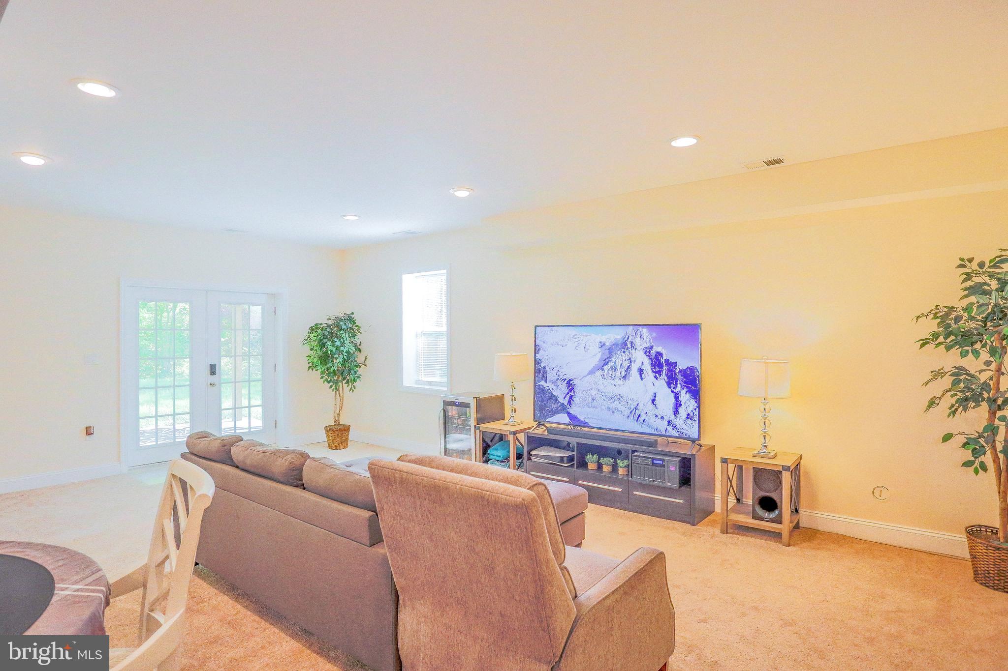 BYRNELEY VIEW - Residential