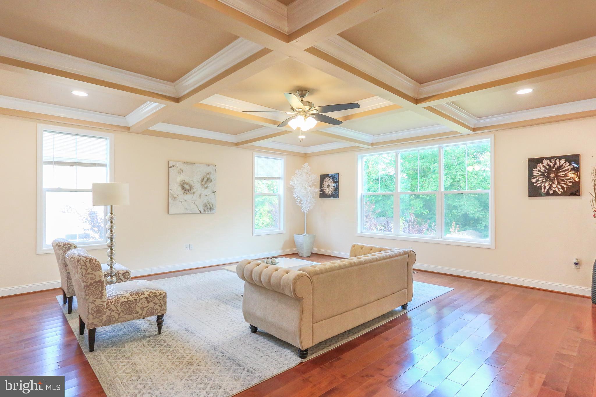 7313 BYRNELEY LANE