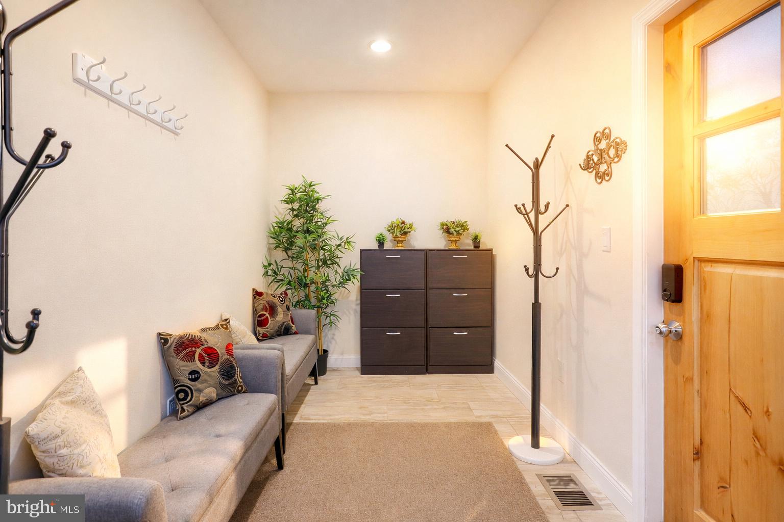 BYRNELEY VIEW - Residential