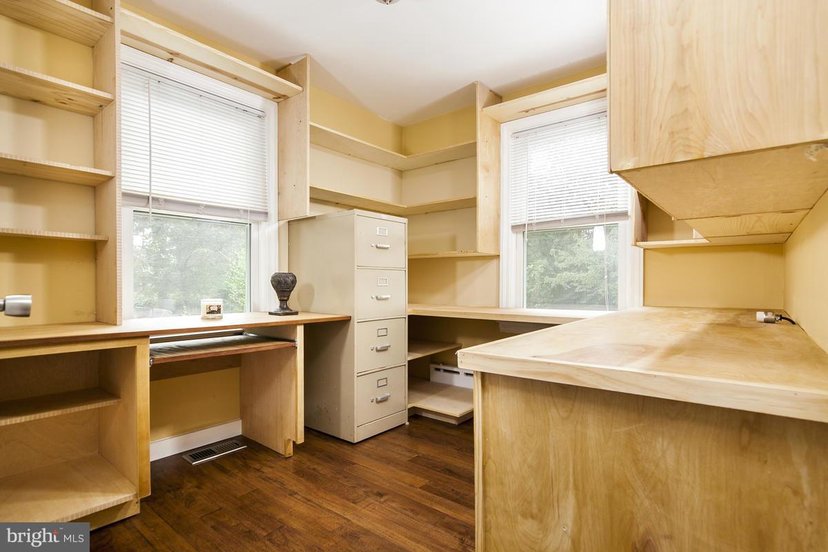 KENSINGTON VIEW - Residential