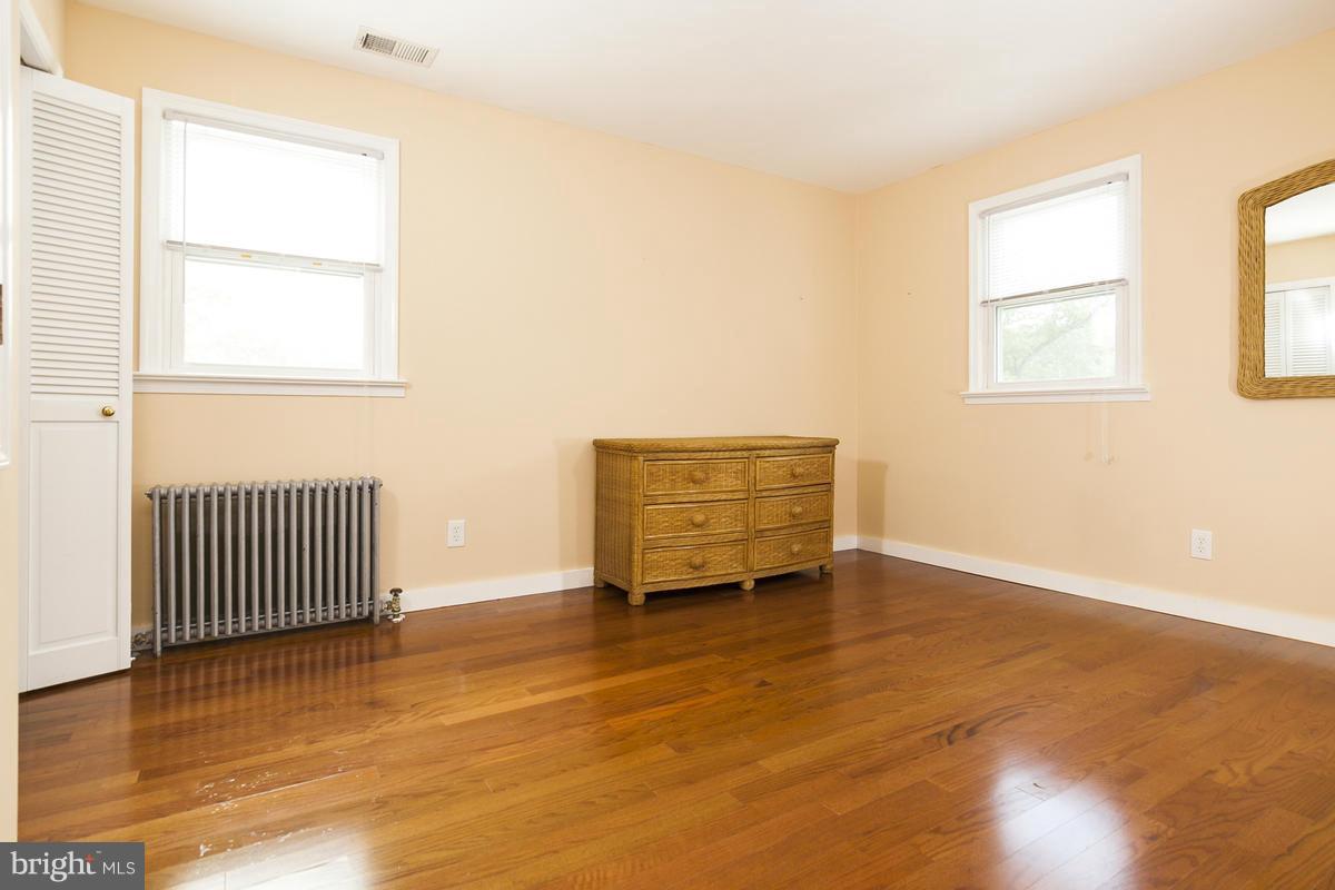 KENSINGTON VIEW - Residential