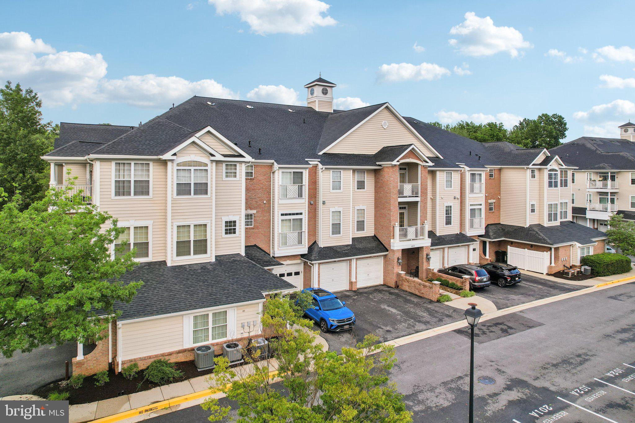 410 HAMLET CLUB DRIVE 203
