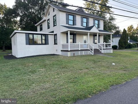 924 BETHLEHEM PIKE COLMAR PA 18915