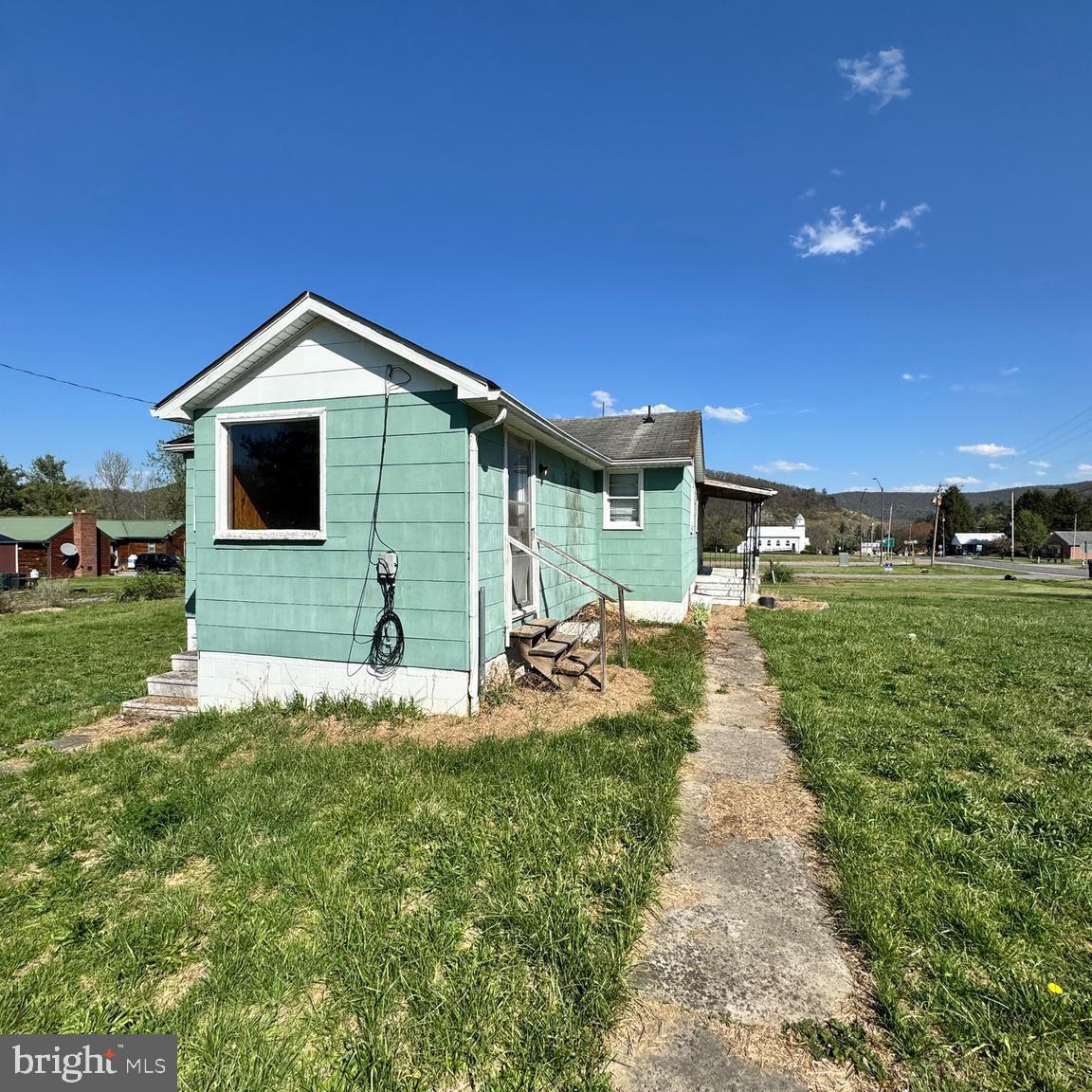 21525 NATIONAL PIKE NE