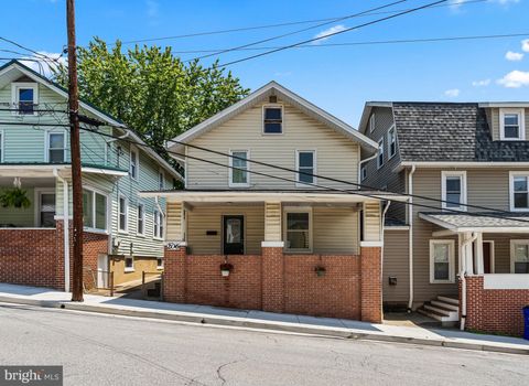 206 N DELAWARE AVENUE BRUNSWICK MD 21716