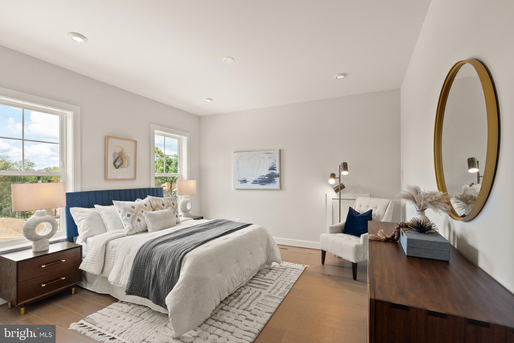 BURNING TREE - Residential