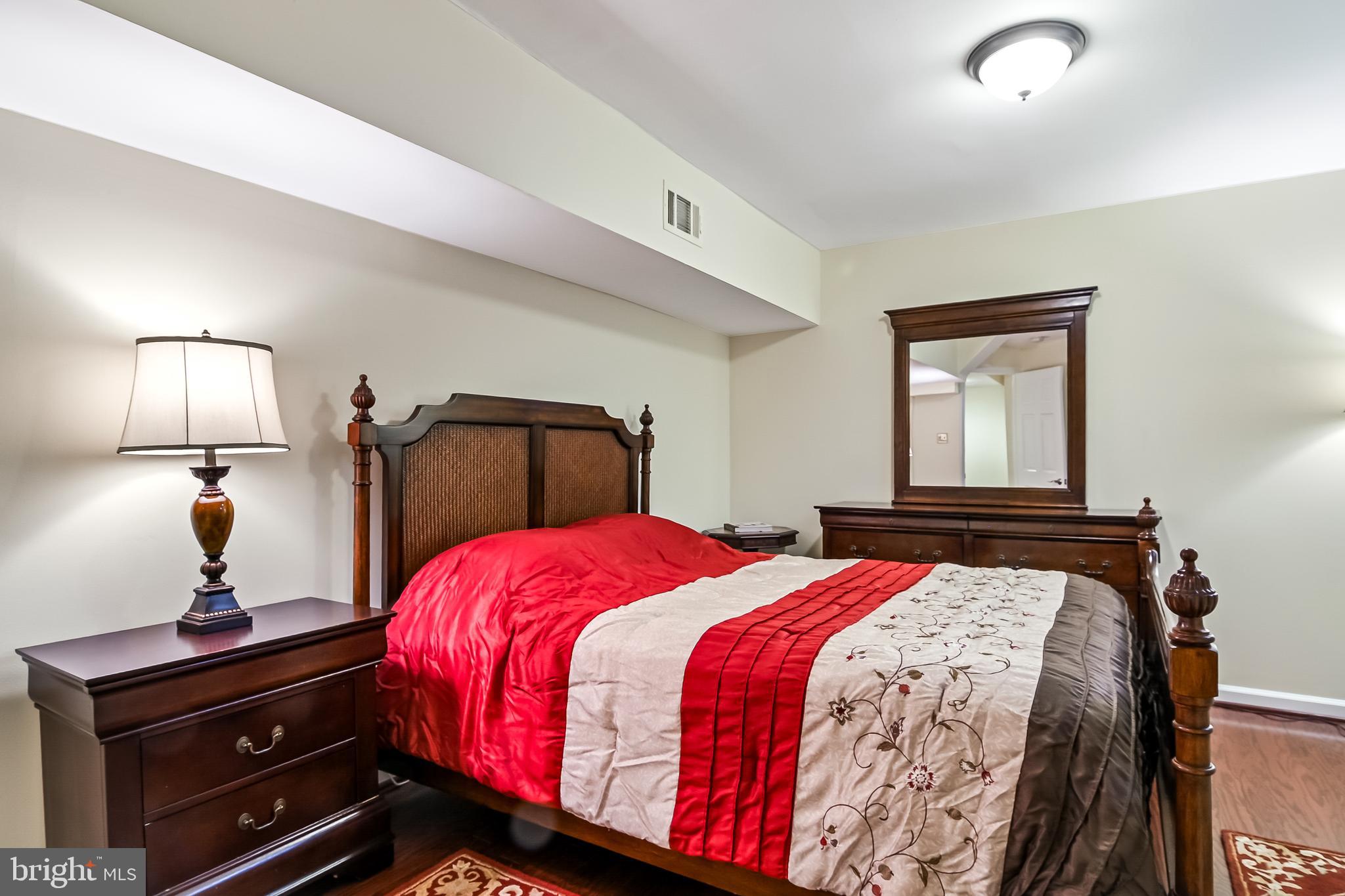 BARTON PLACE - Residential