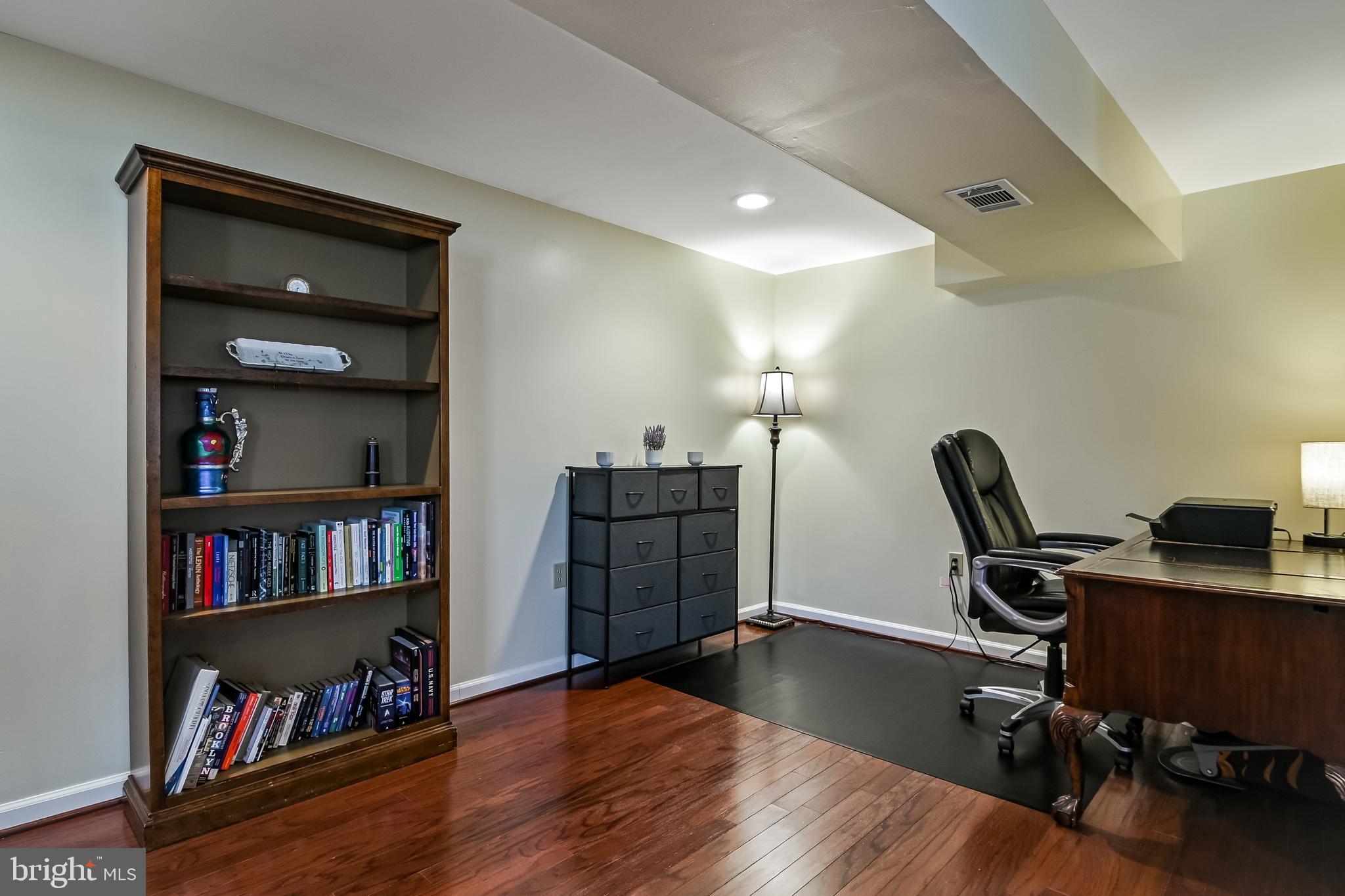 BARTON PLACE - Residential