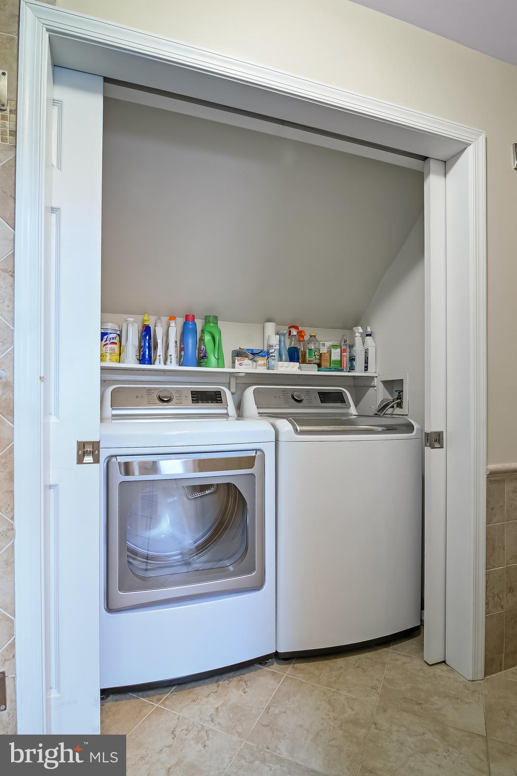 BARTON PLACE - Residential