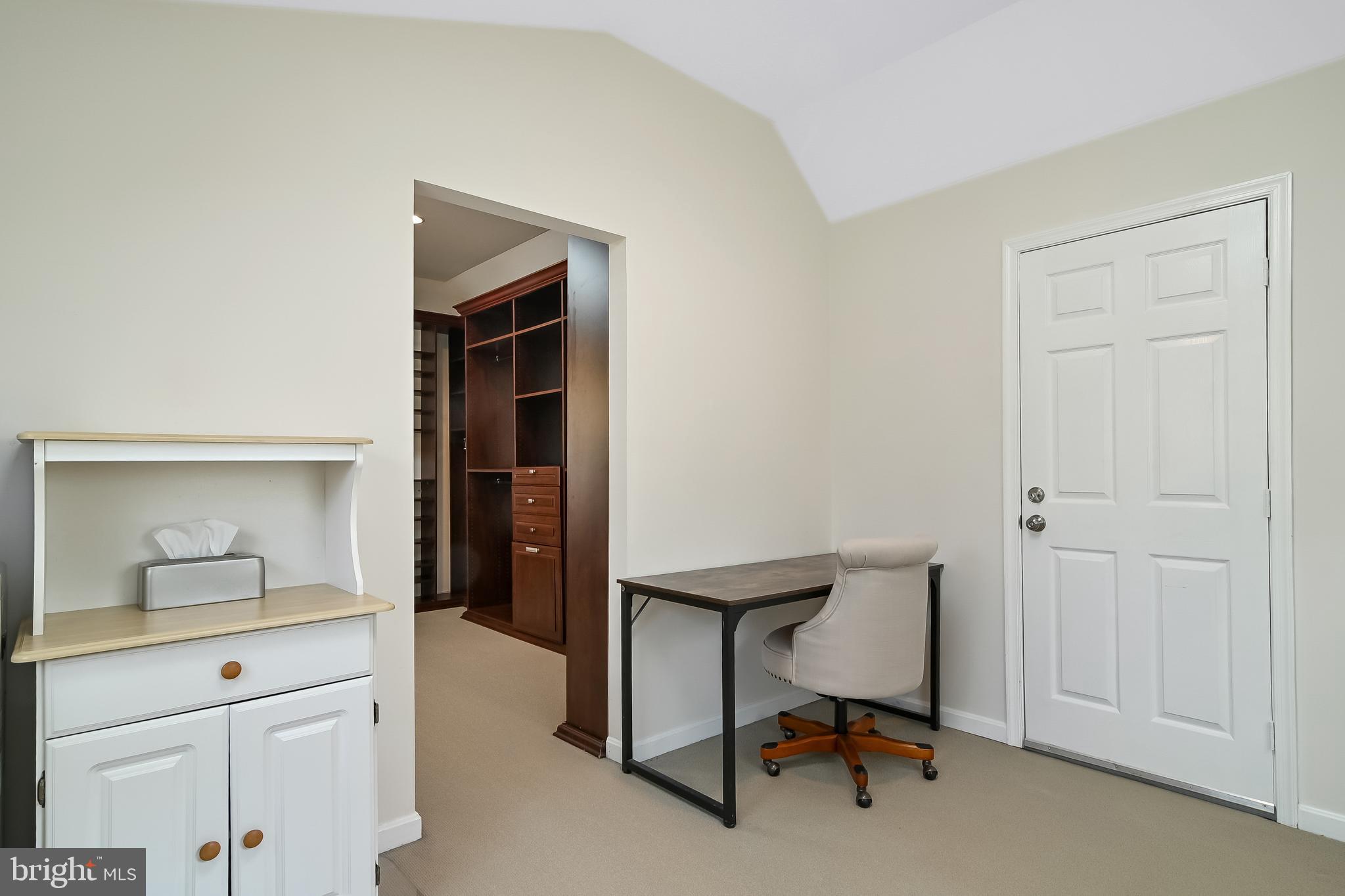 BARTON PLACE - Residential