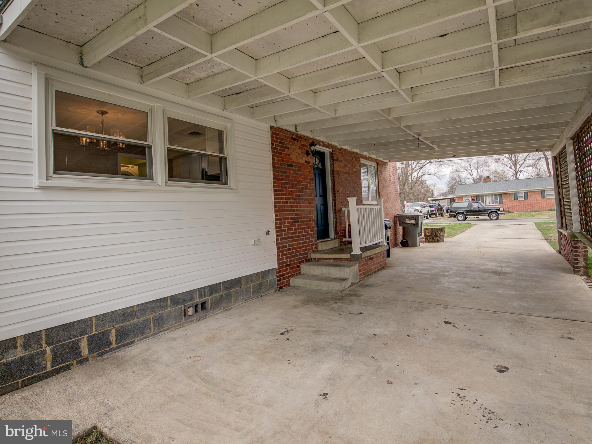 MT VERNON WOODS - Residential