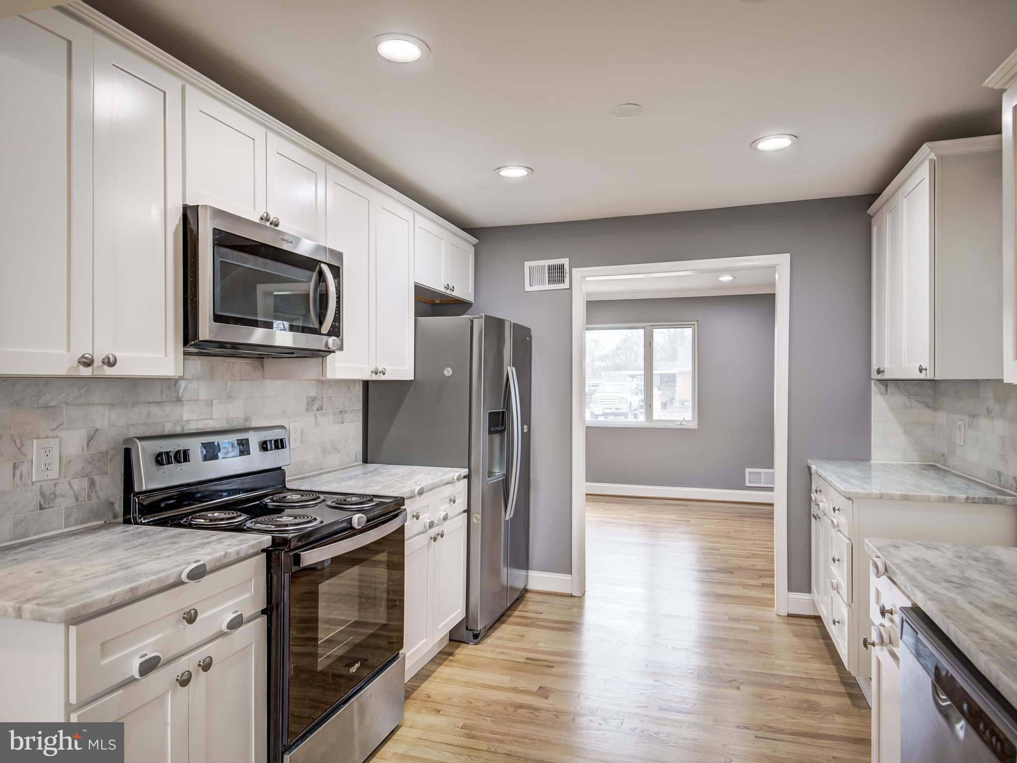 MT VERNON WOODS - Residential