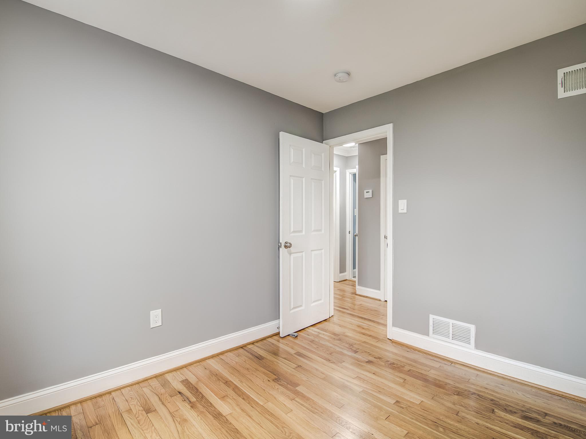 MT VERNON WOODS - Residential