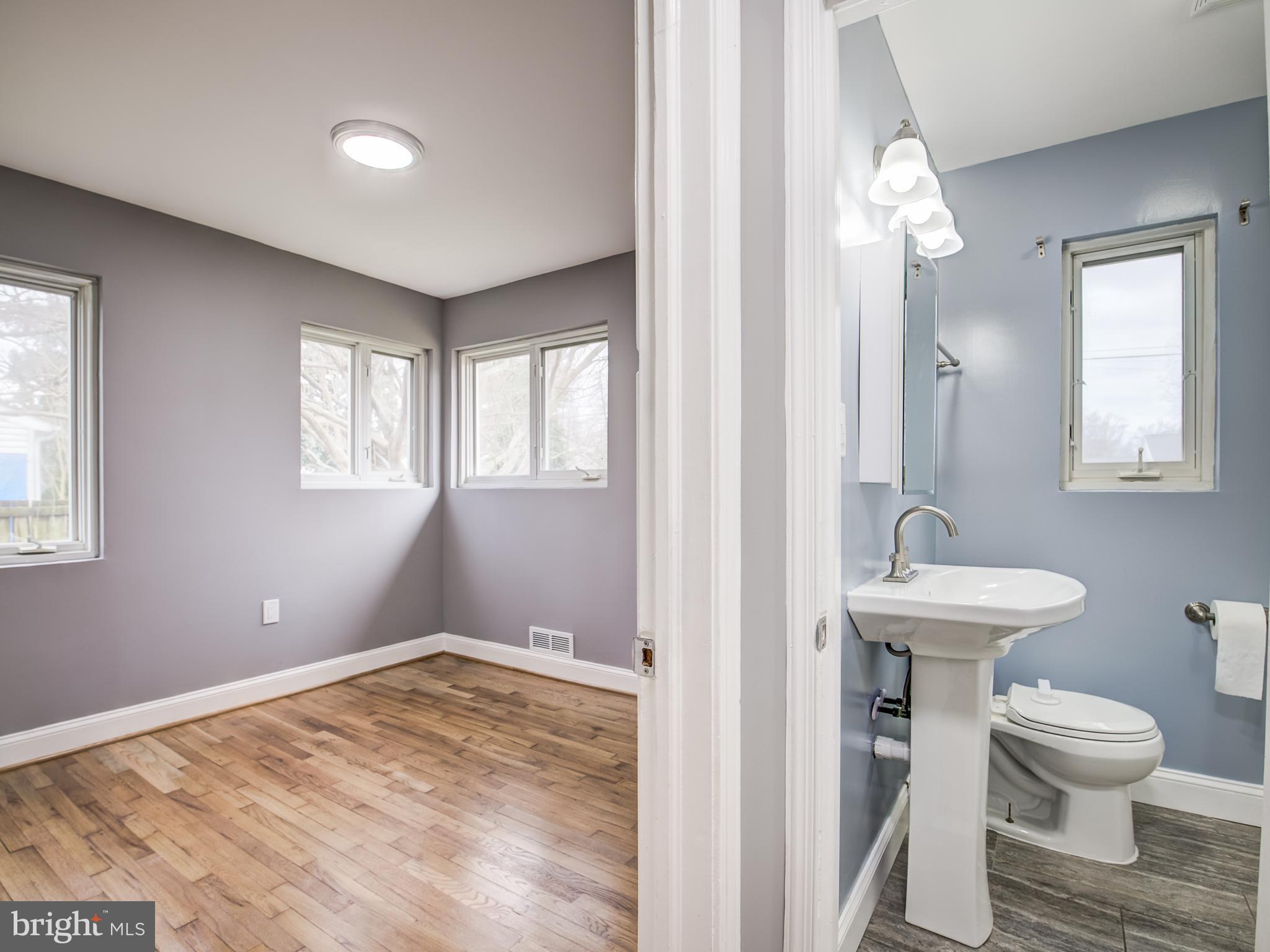 MT VERNON WOODS - Residential