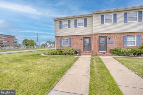 Photo of 371 W North Street #UNIT A AND UNIT B, DOVER, DE 19904 (MLS # DEKT2046456)