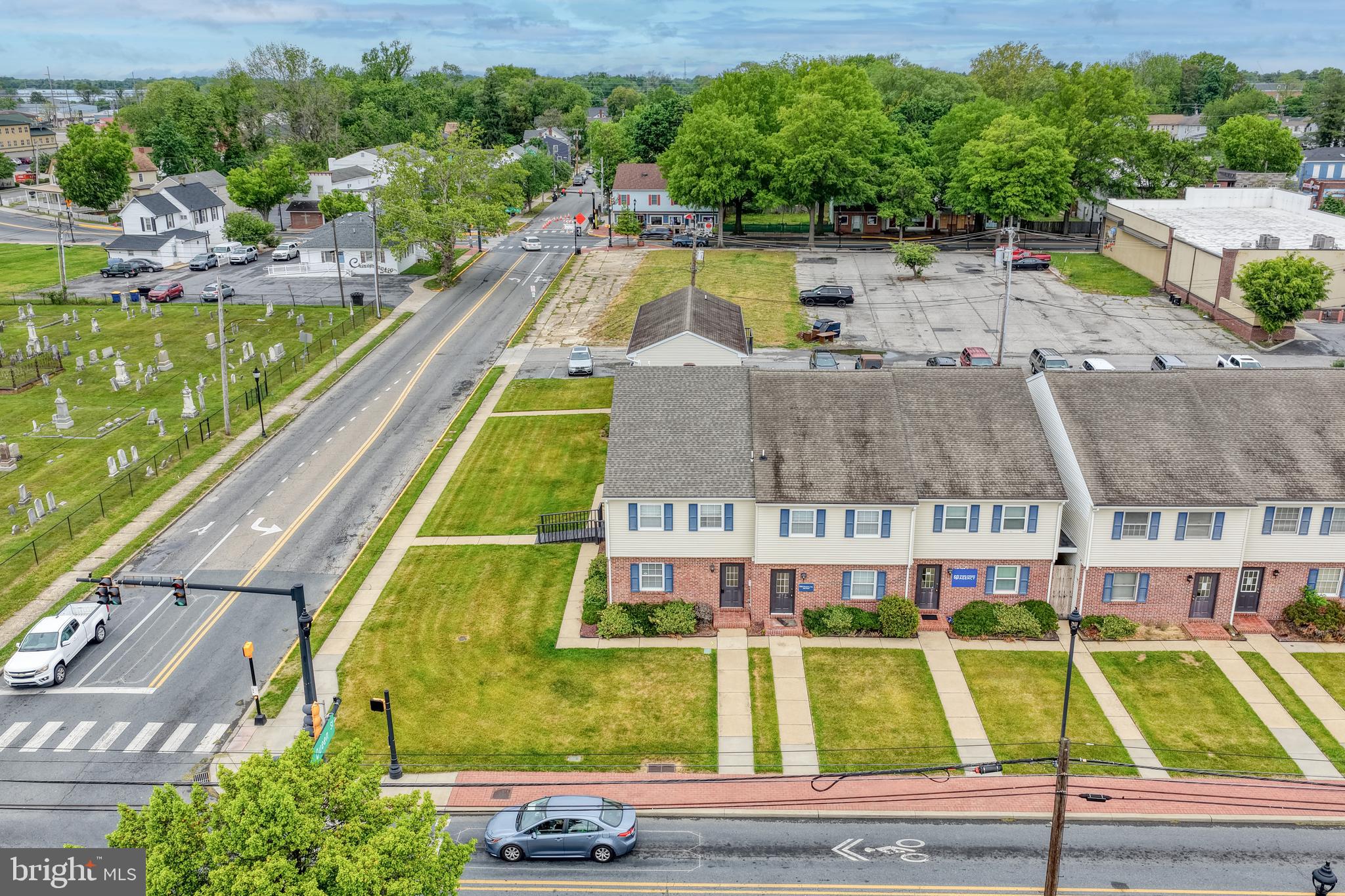 371 W NORTH STREET UNIT A AND UNIT B