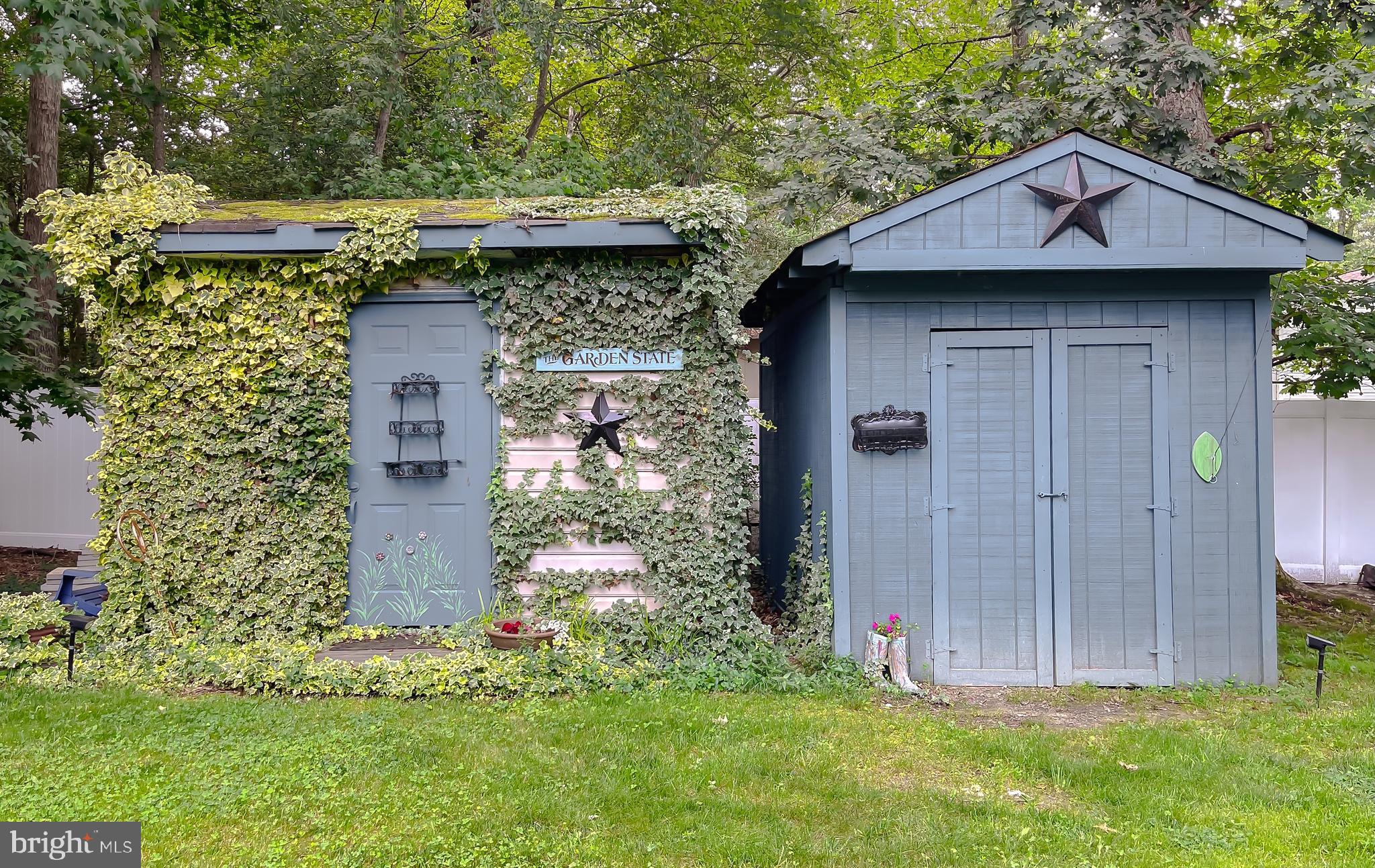 SOCIETY HILL - Residential