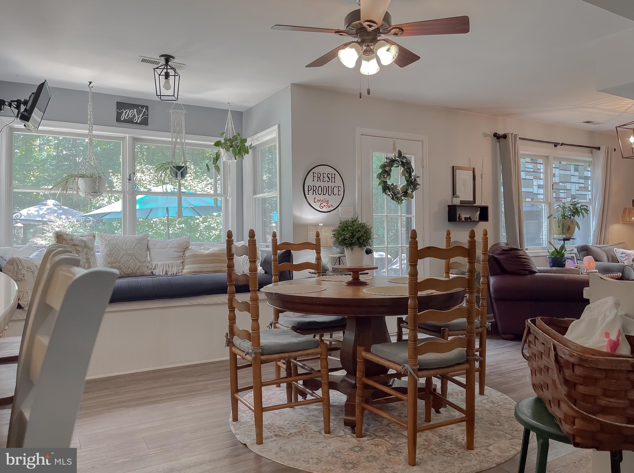 SOCIETY HILL - Residential