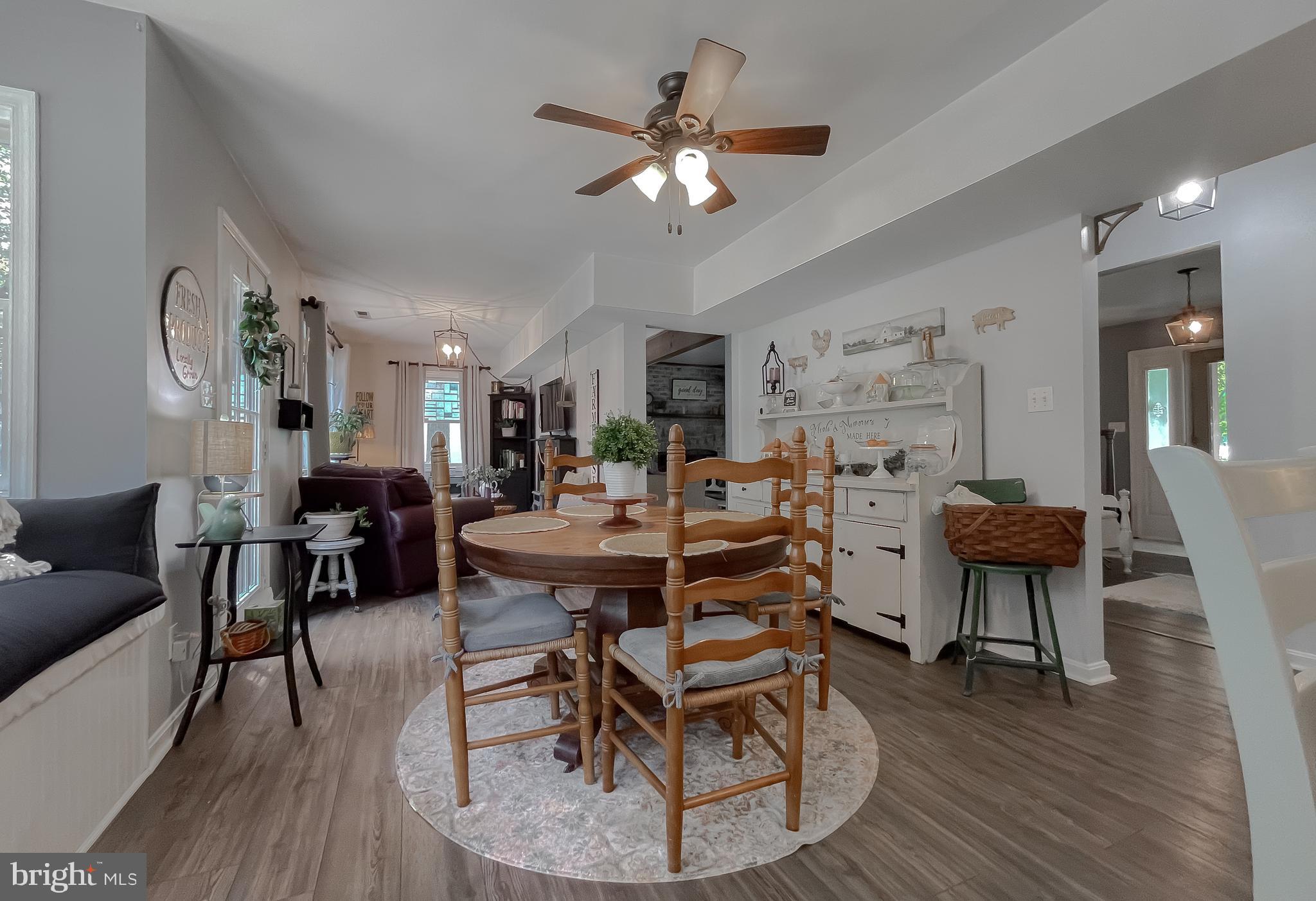 SOCIETY HILL - Residential