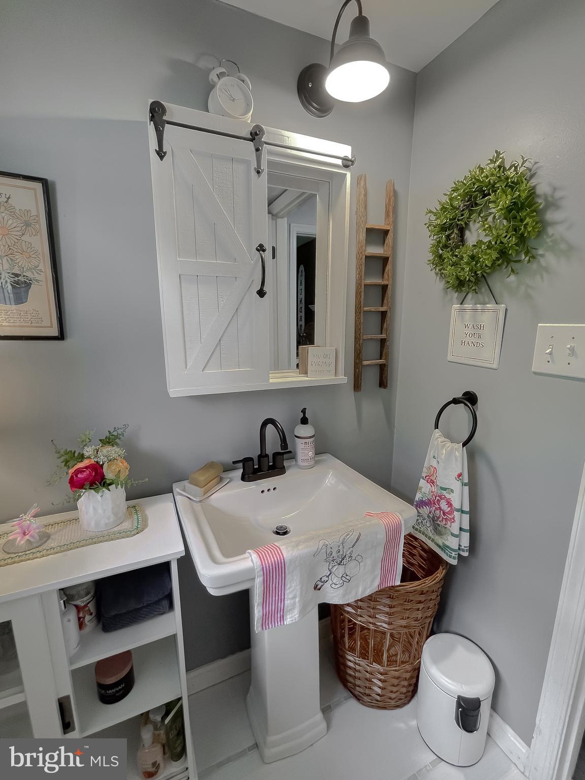 SOCIETY HILL - Residential