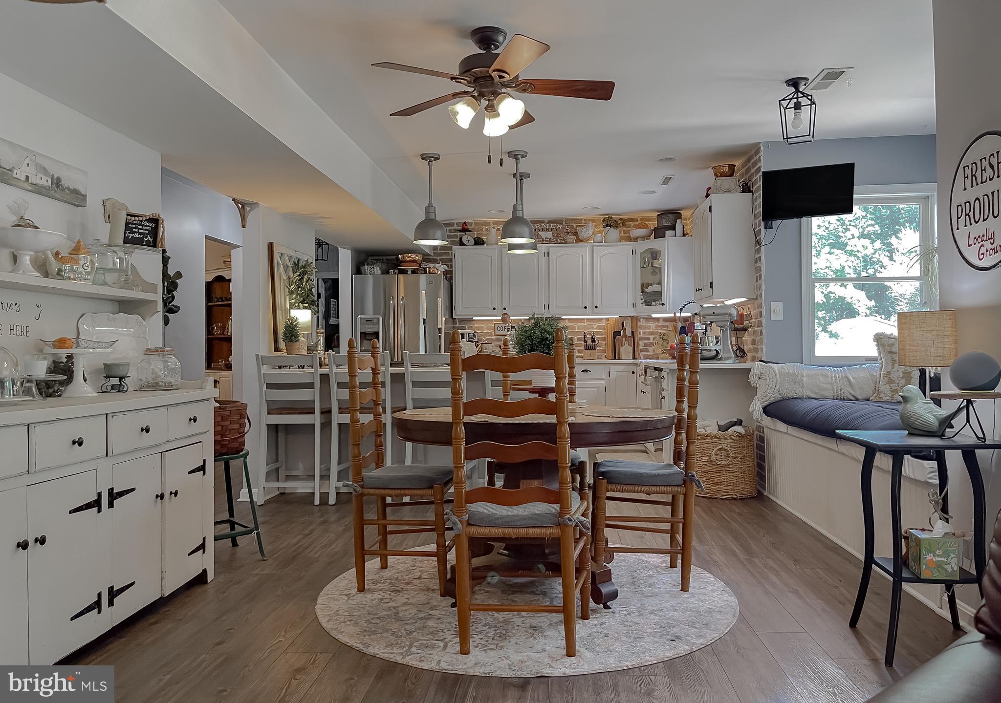 SOCIETY HILL - Residential