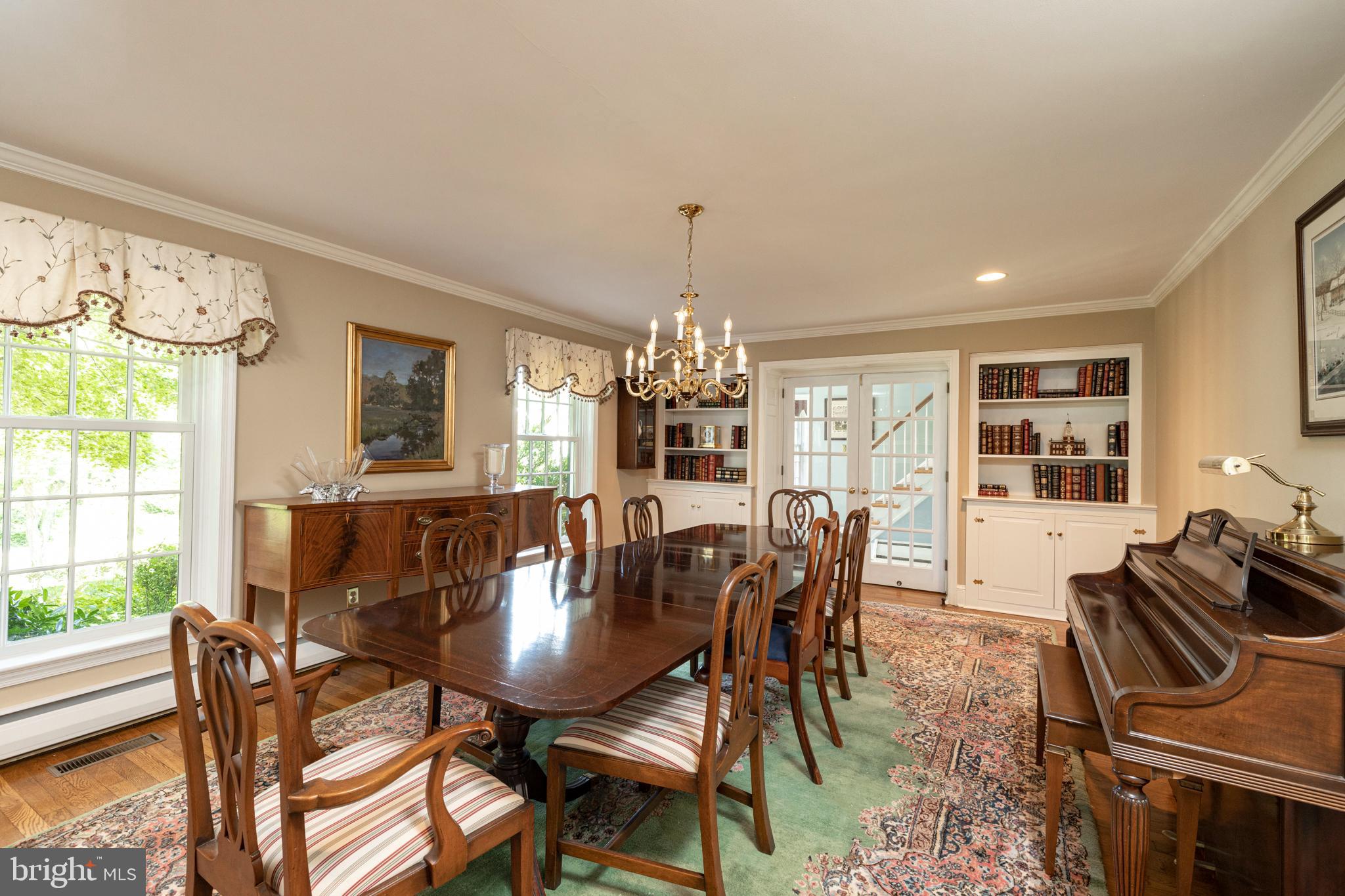 RADNOR HUNT - Residential